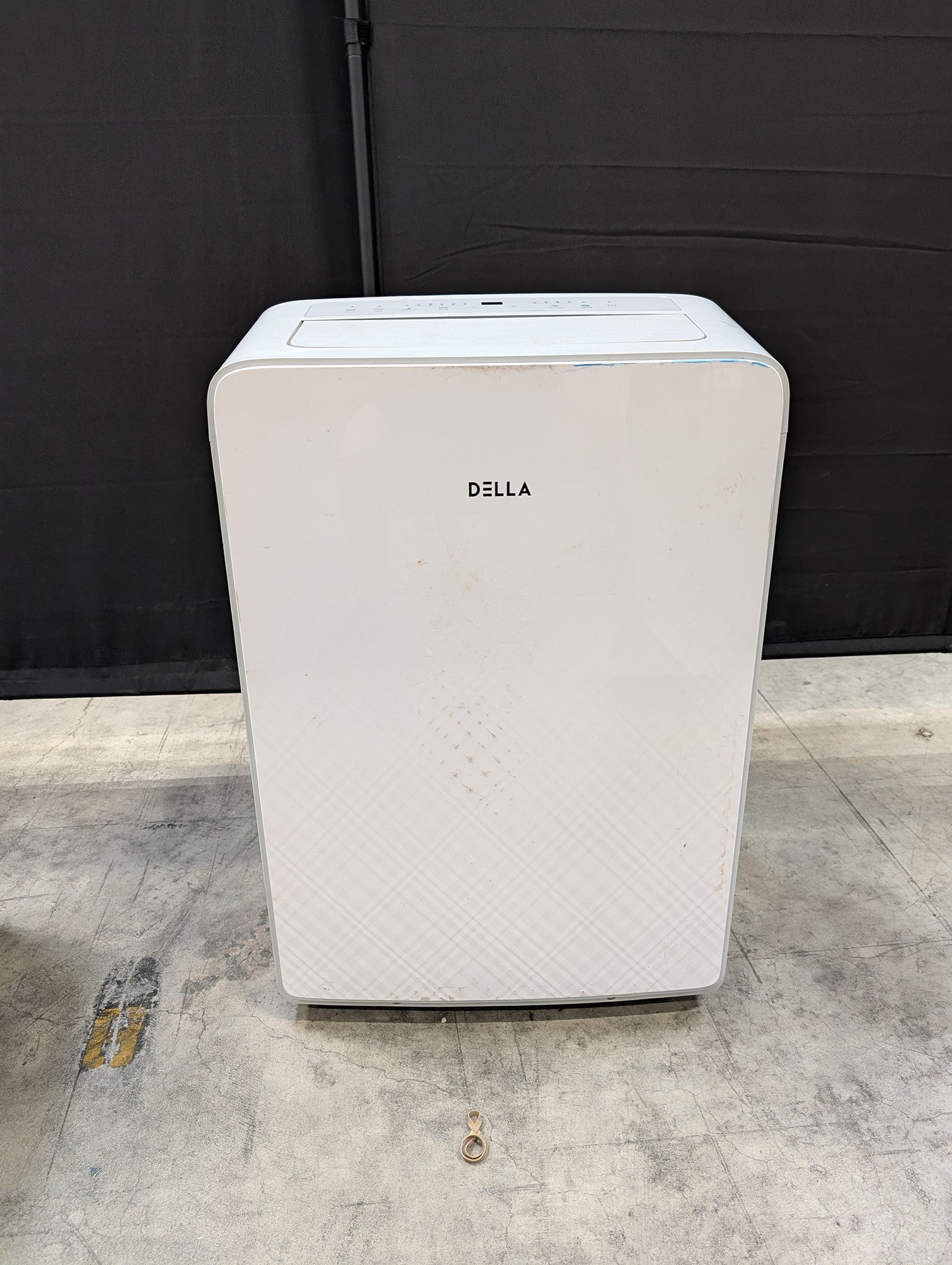 DELLA White Portable Air Conditioner with 8000 BTU Cooling