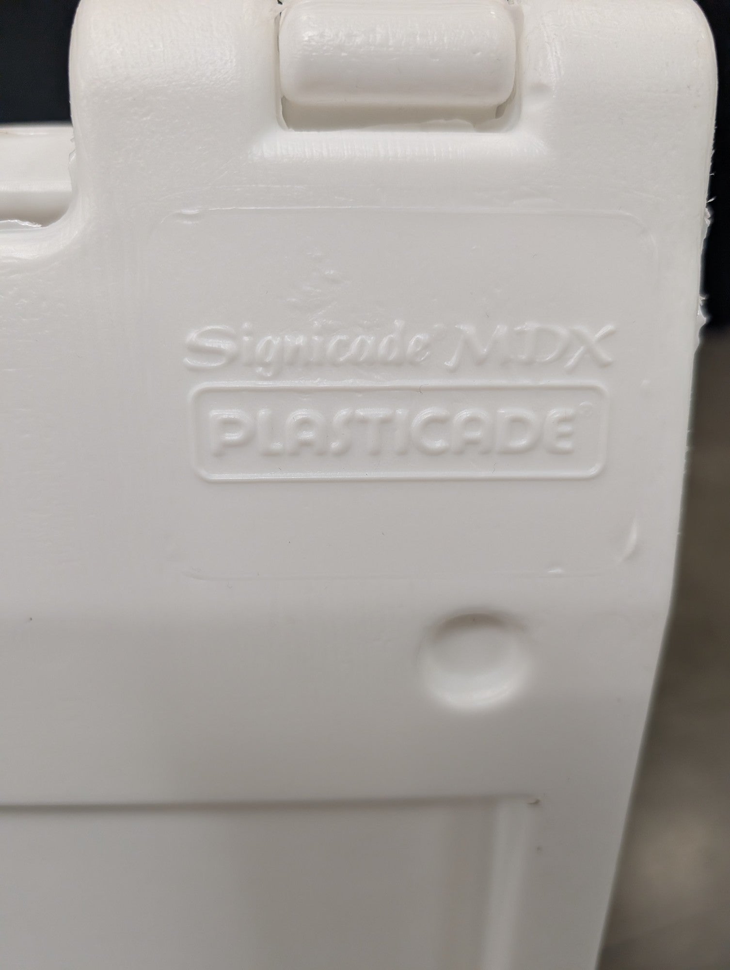 White PLASTICADE A-Frame Sign with Handle