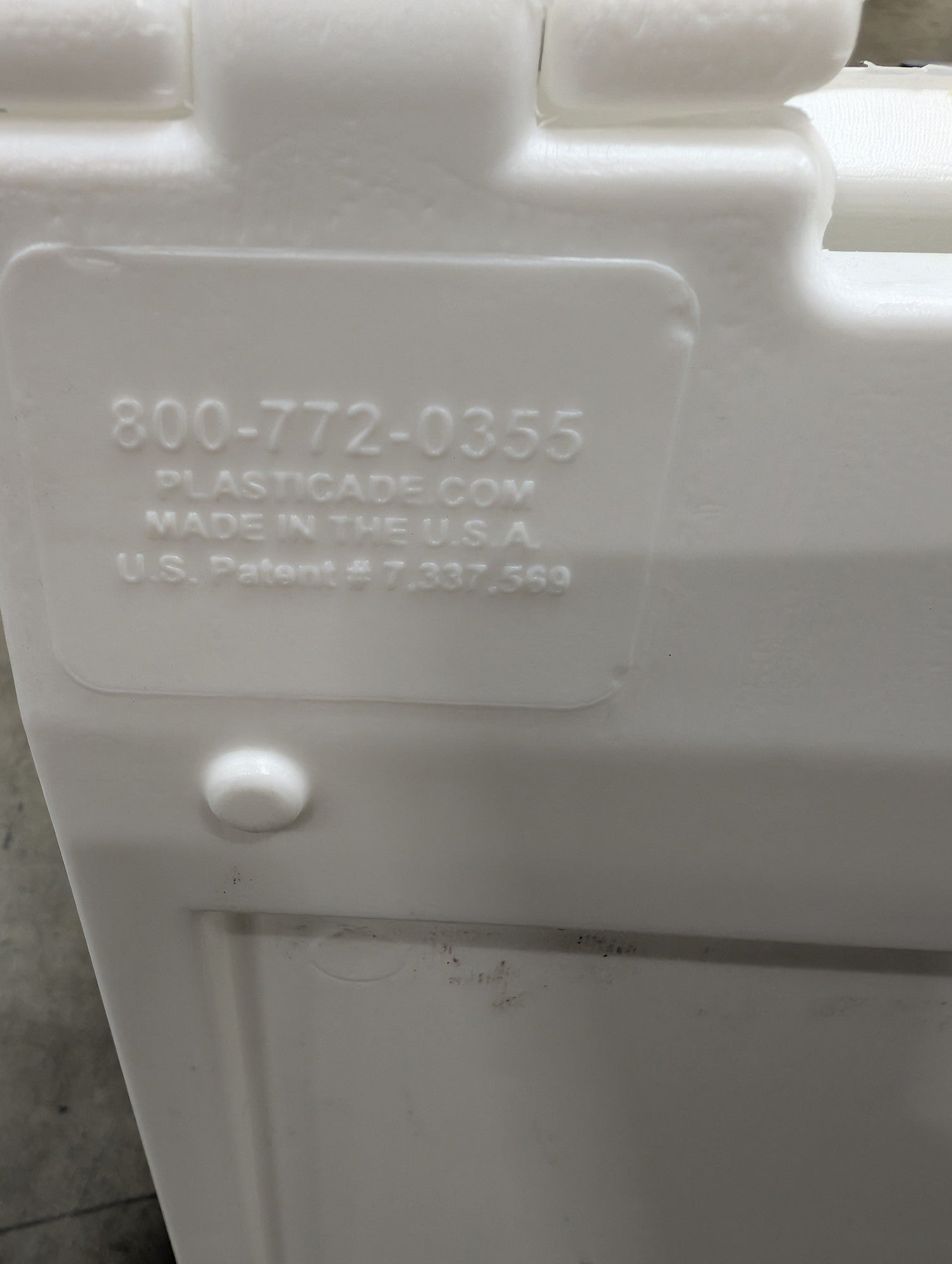 White PLASTICADE A-Frame Sign with Handle