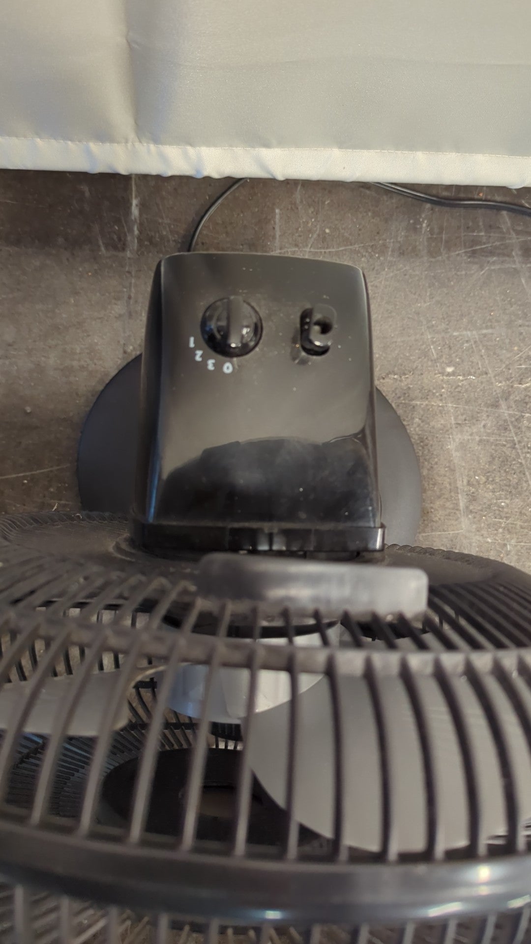 Lasko Three-Speed Oscillating Table Fan
