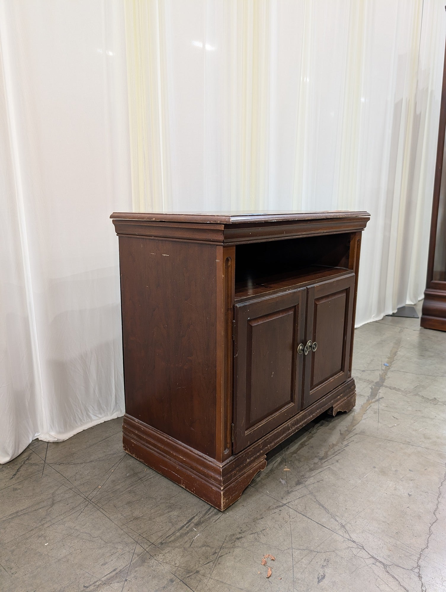 Dark Wood Traditional TV Stand with Storage Doors