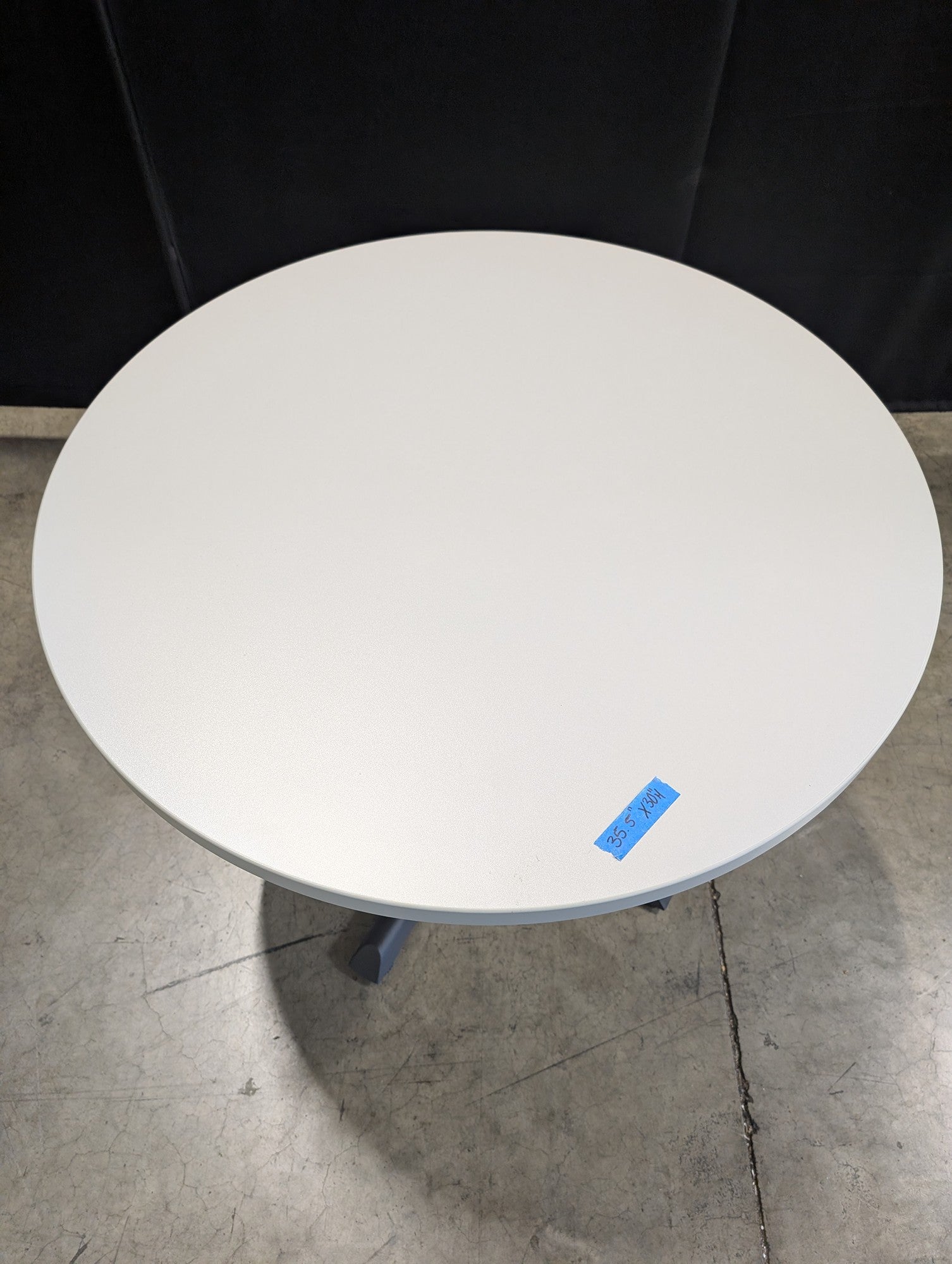 Modern Grey Round Dining Table with Metal Base