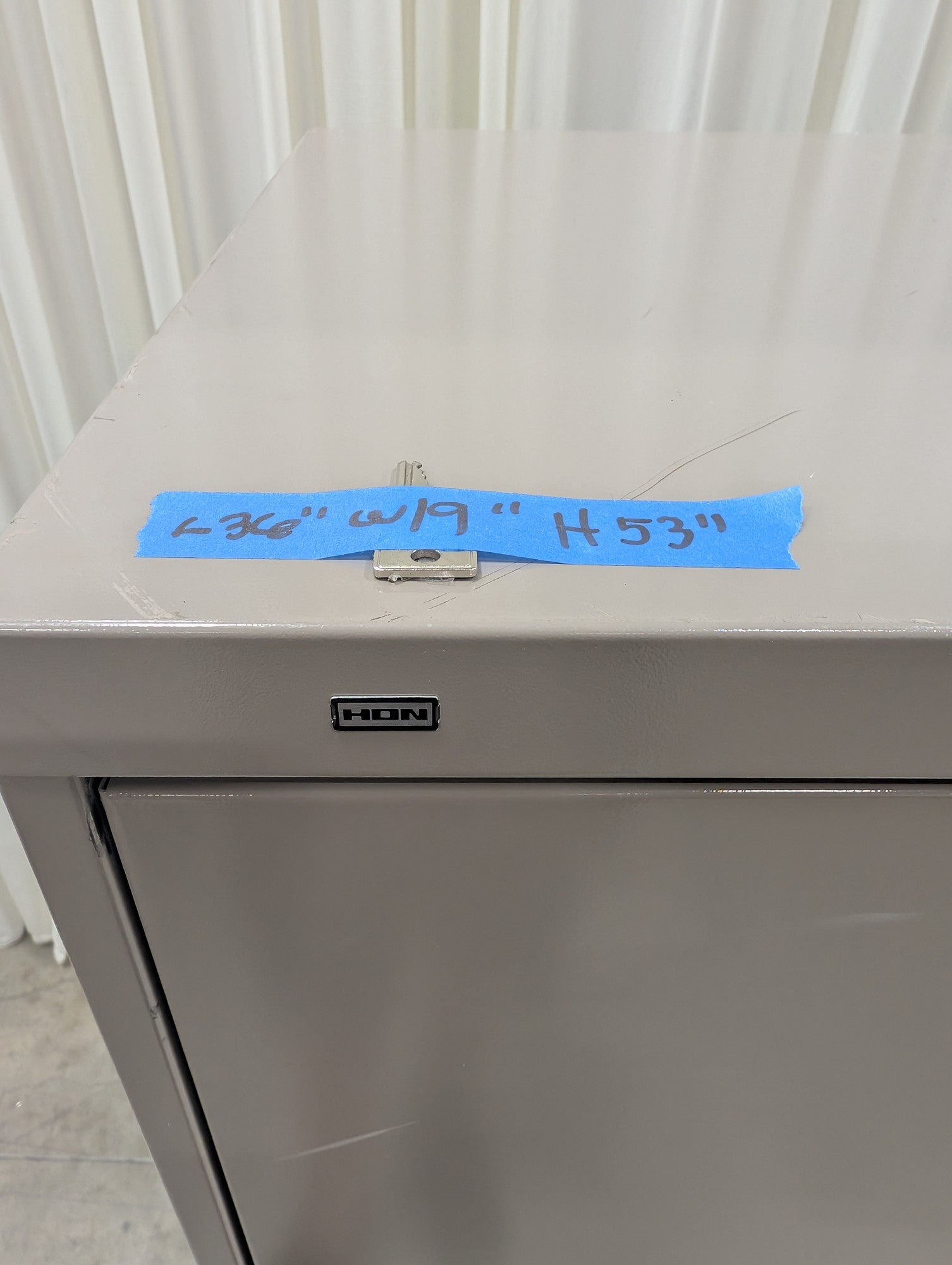 HON Grey Four-Drawer Filing Cabinet in Metal