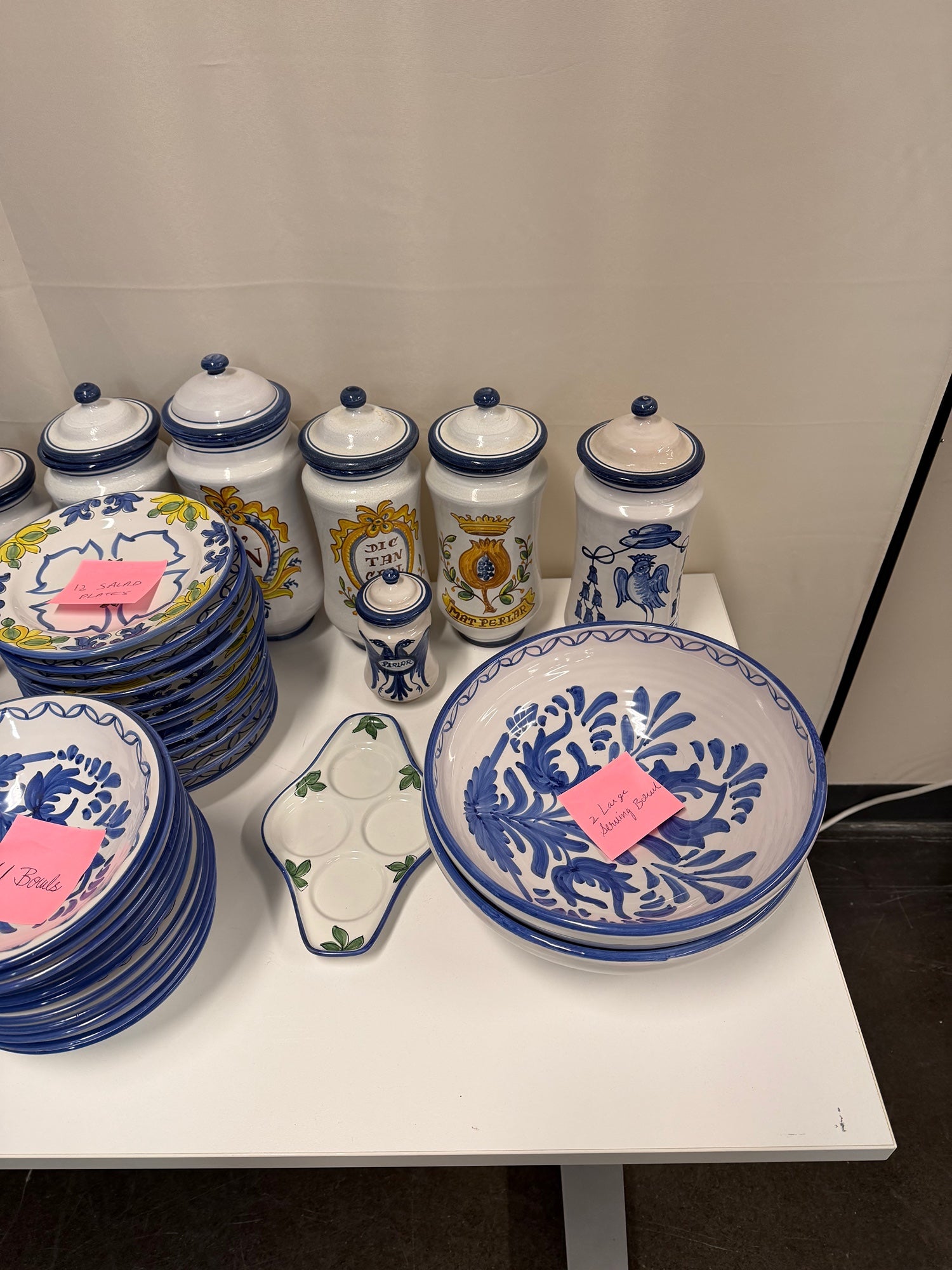 Hand-Painted Spanish Ceramic 91- Piece Dinnerware Set