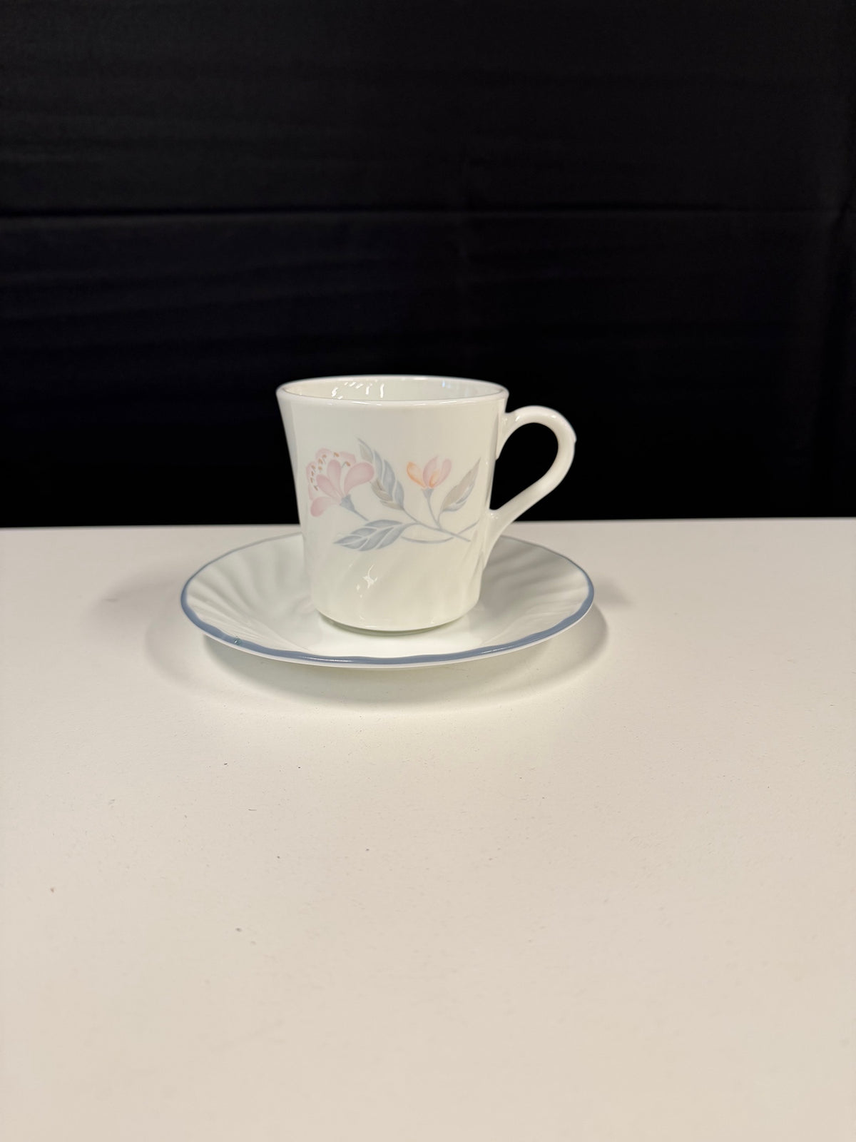 Corelle Corning White Floral Swirl Cup and Saucer Set