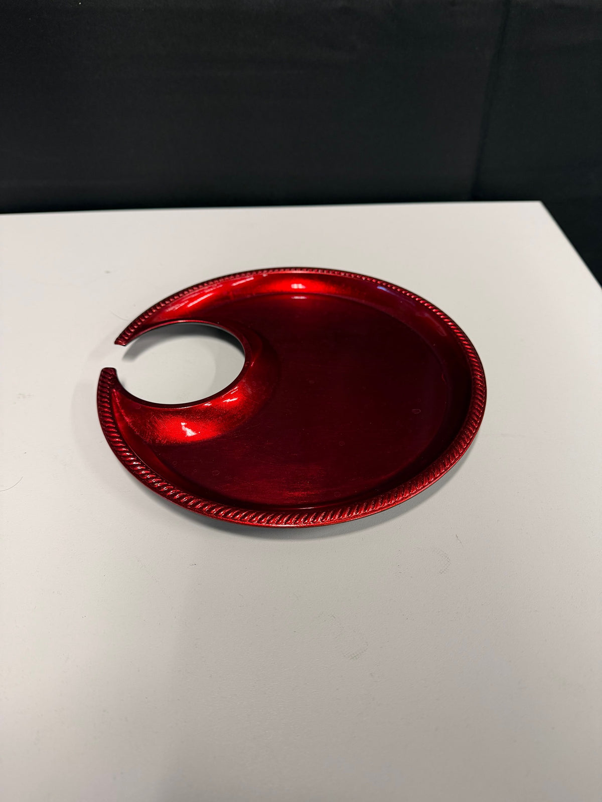 Set of Eight Drink & Dine Red Lacquered Canapé Plates with Glass Holder in Box