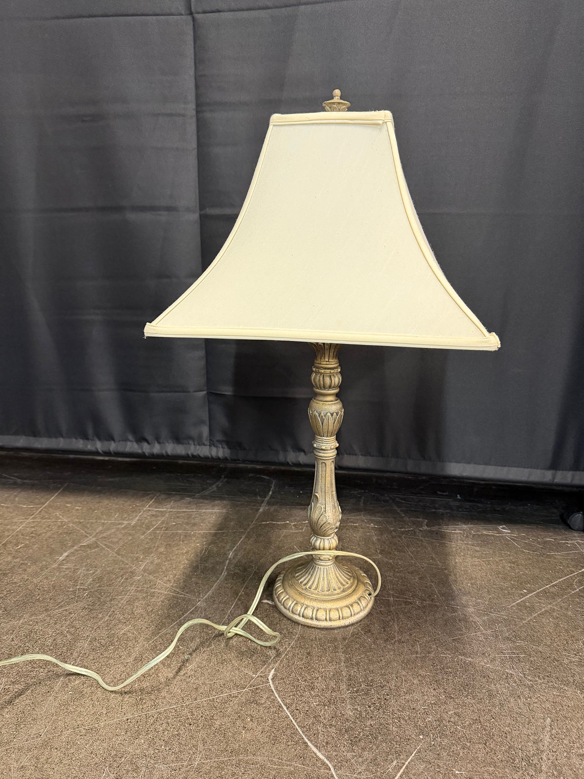 Ornate Brass-Tone Traditional Table Lamp