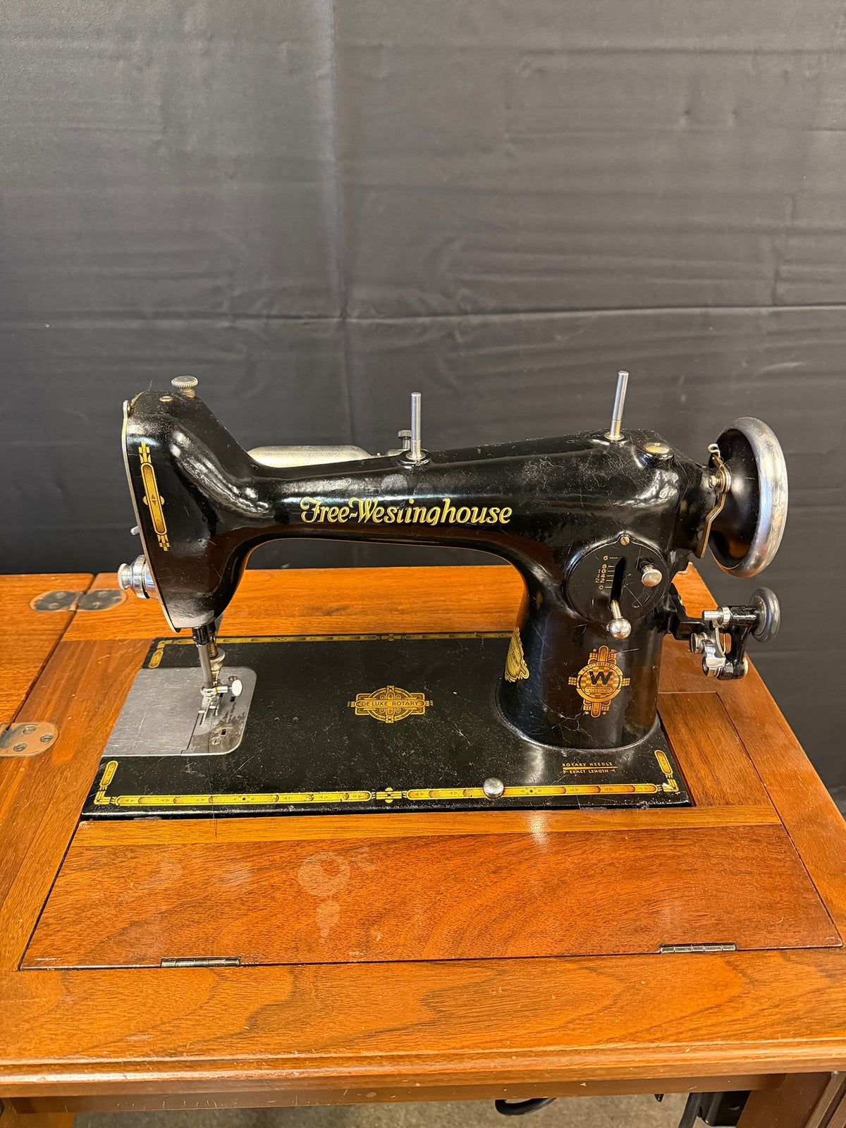Free Westinghouse Black Vintage Sewing Machine in Wood Cabinet