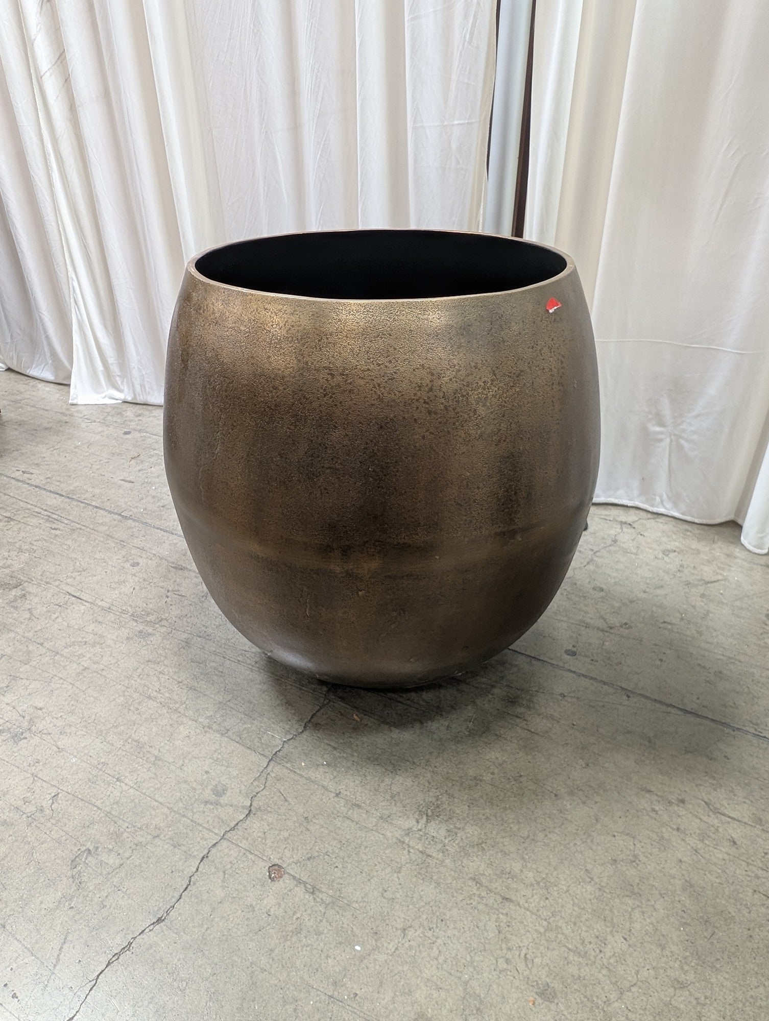Large Rounded Metallic Garden Planter in Textured Bronze