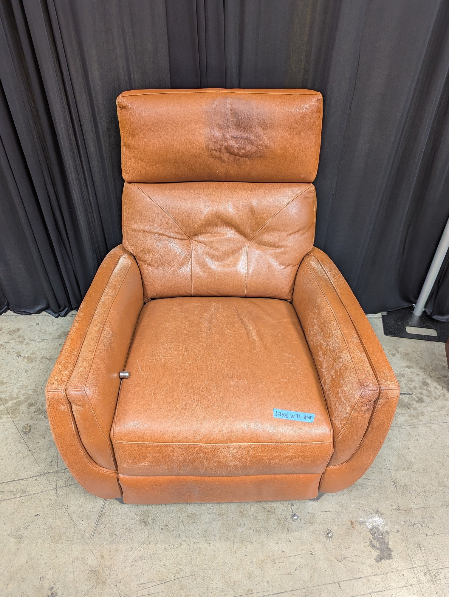 American Leather Gavin Recliner in Cognac Leather