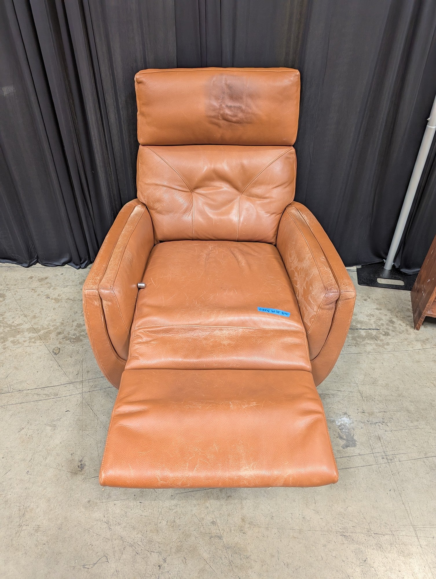 American Leather Gavin Recliner in Cognac Leather