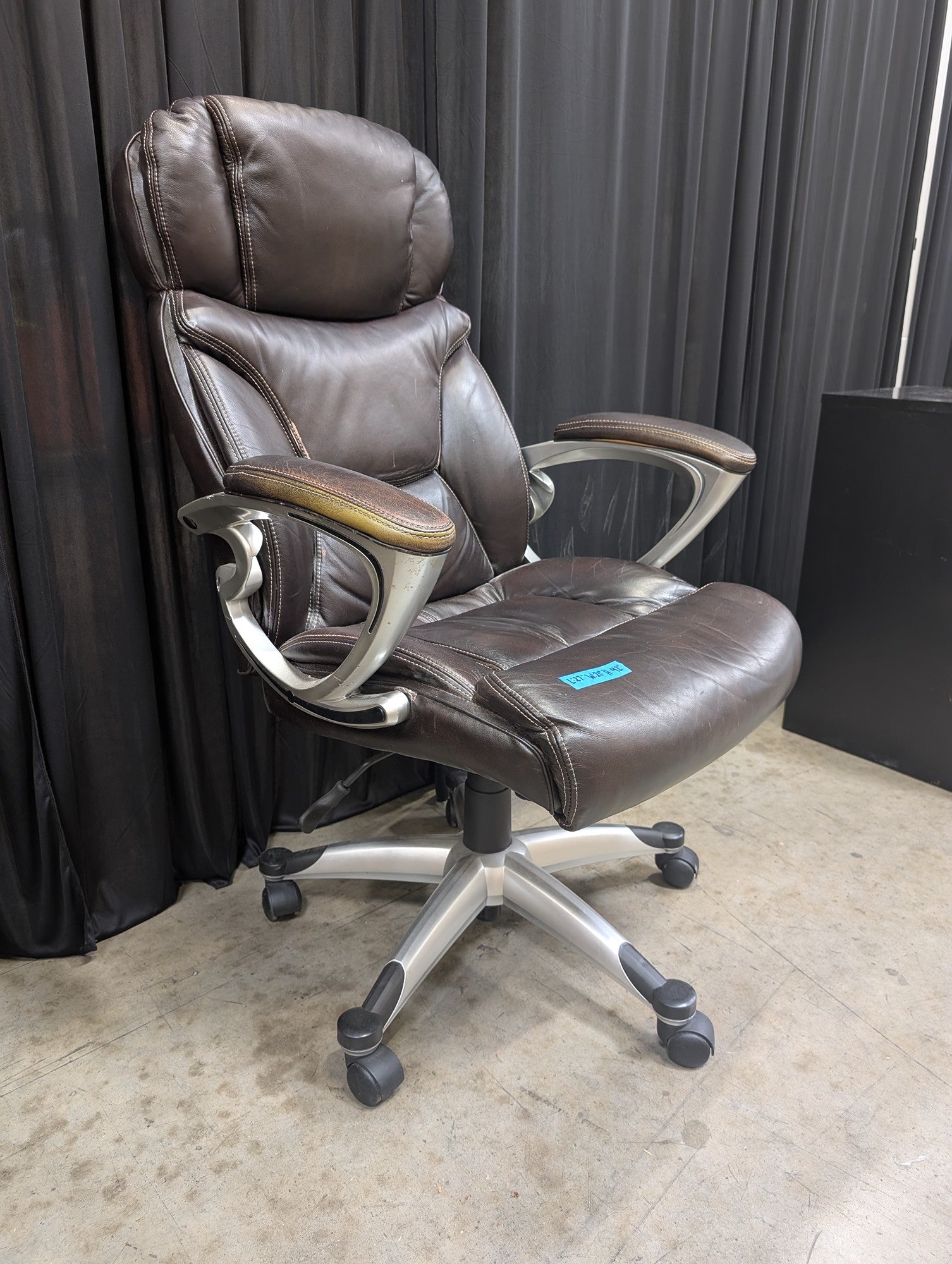 Brown Leather Executive Office Chair with Contrast Stitching