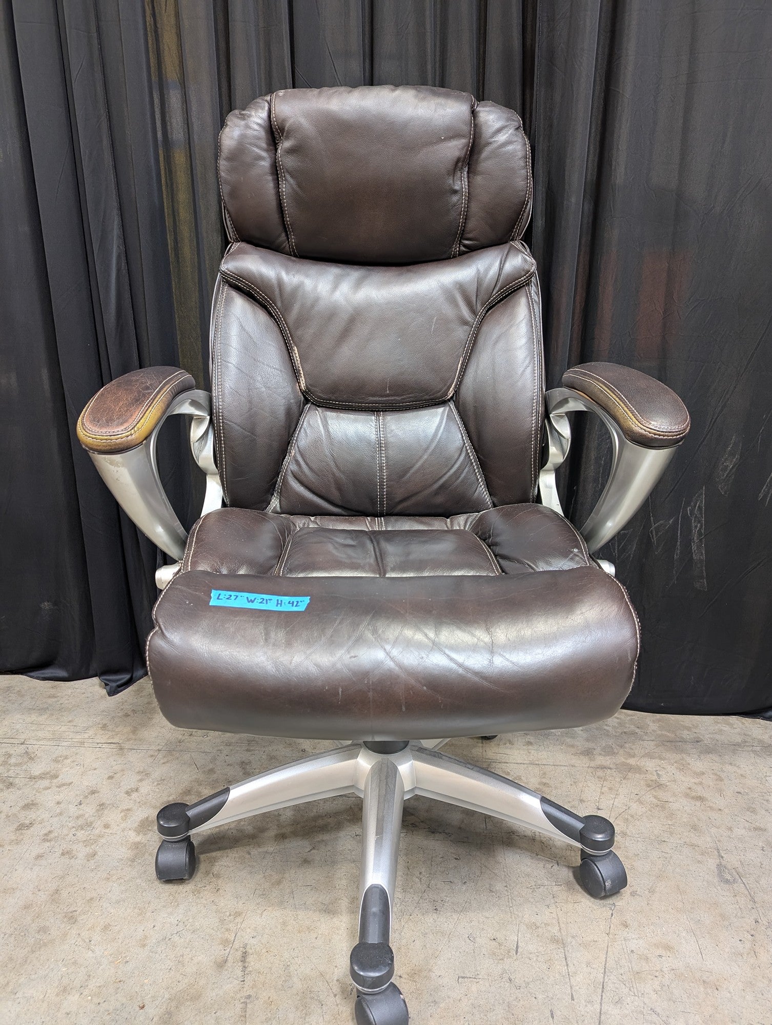 Brown Leather Executive Office Chair with Contrast Stitching