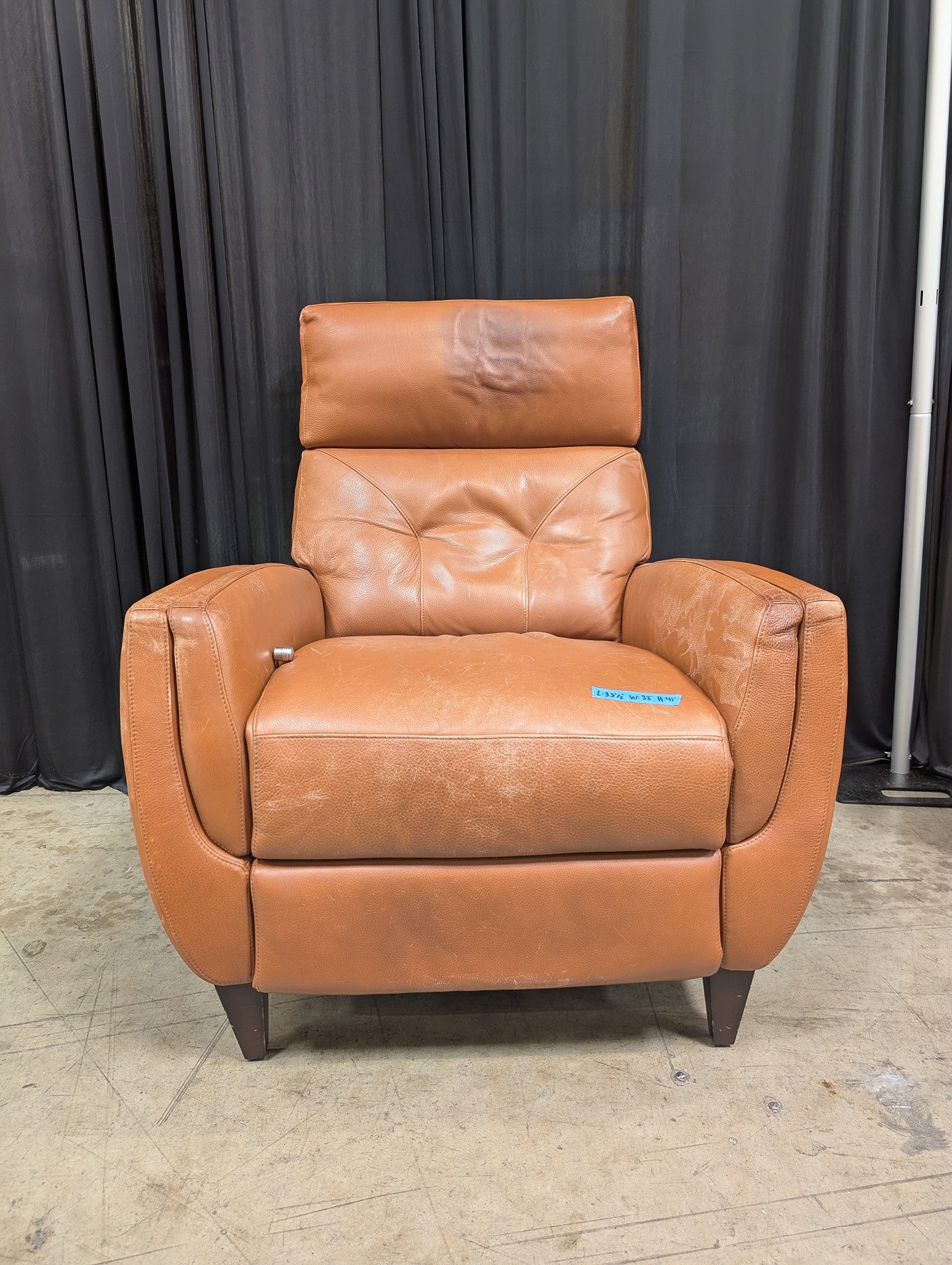 American Leather Gavin Recliner in Cognac Leather