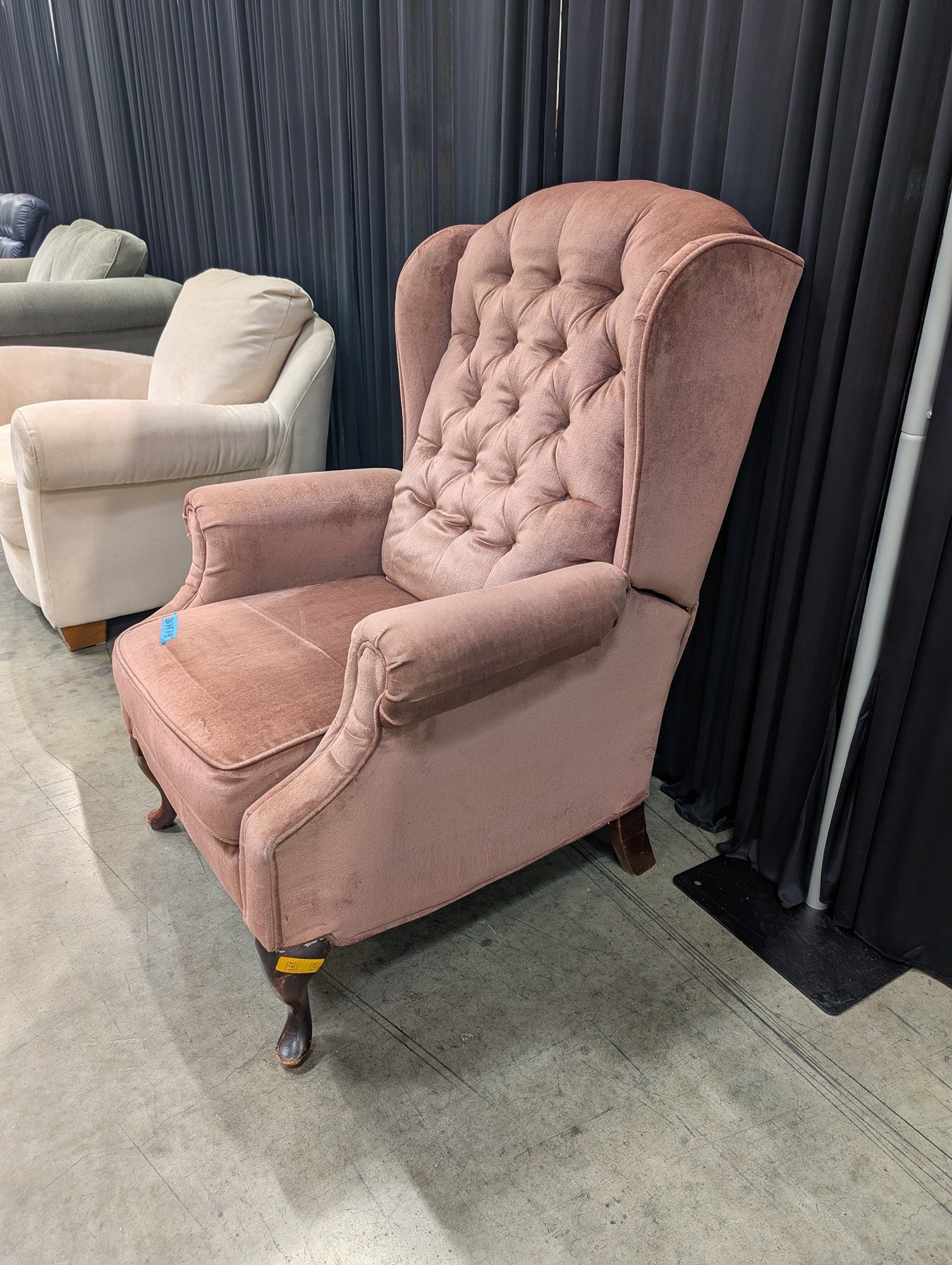 Dusty Rose Velvety Wingback Recliner