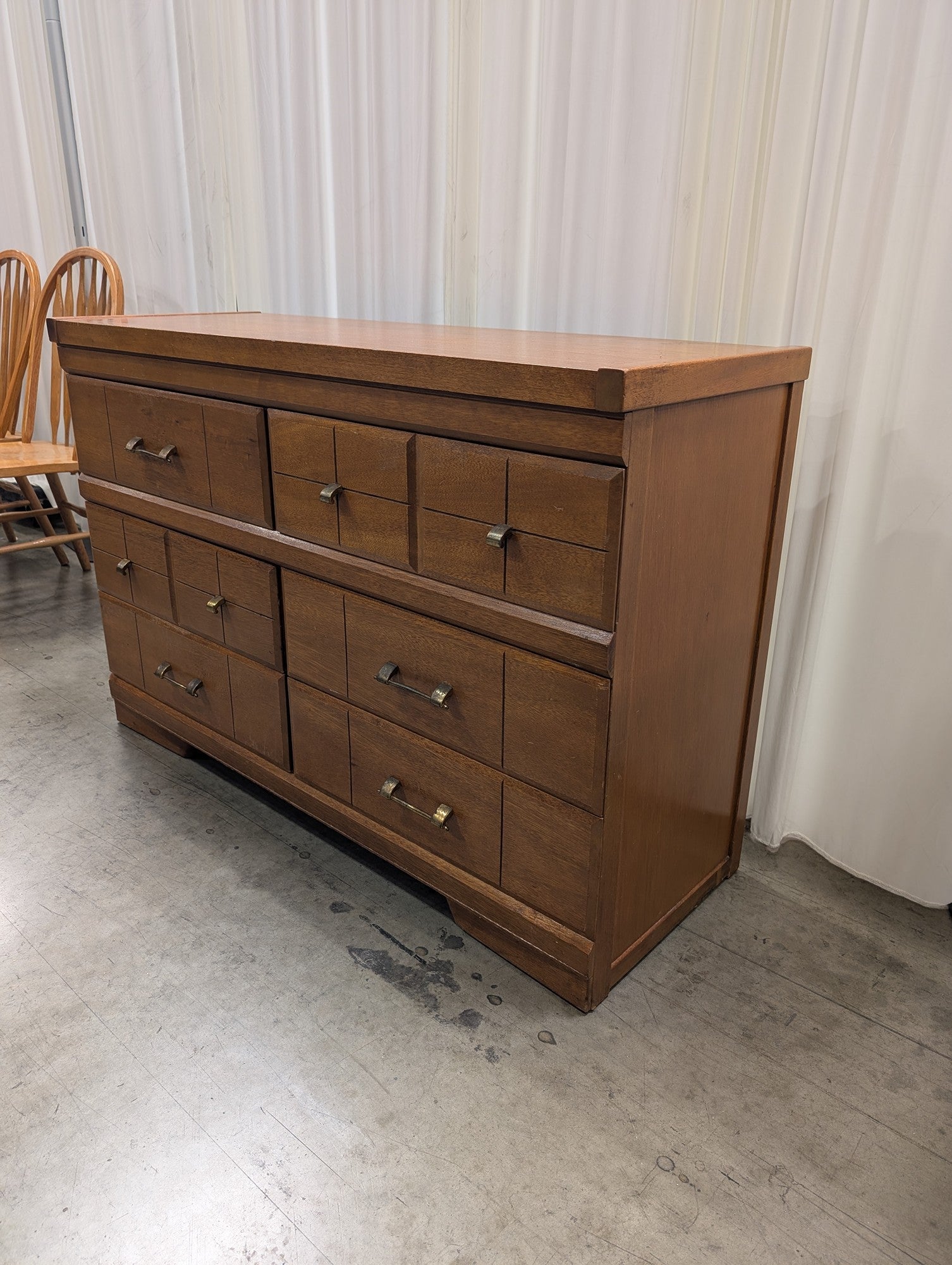 Harmony House Mid-Century Eight-Drawer Dresser in Wood