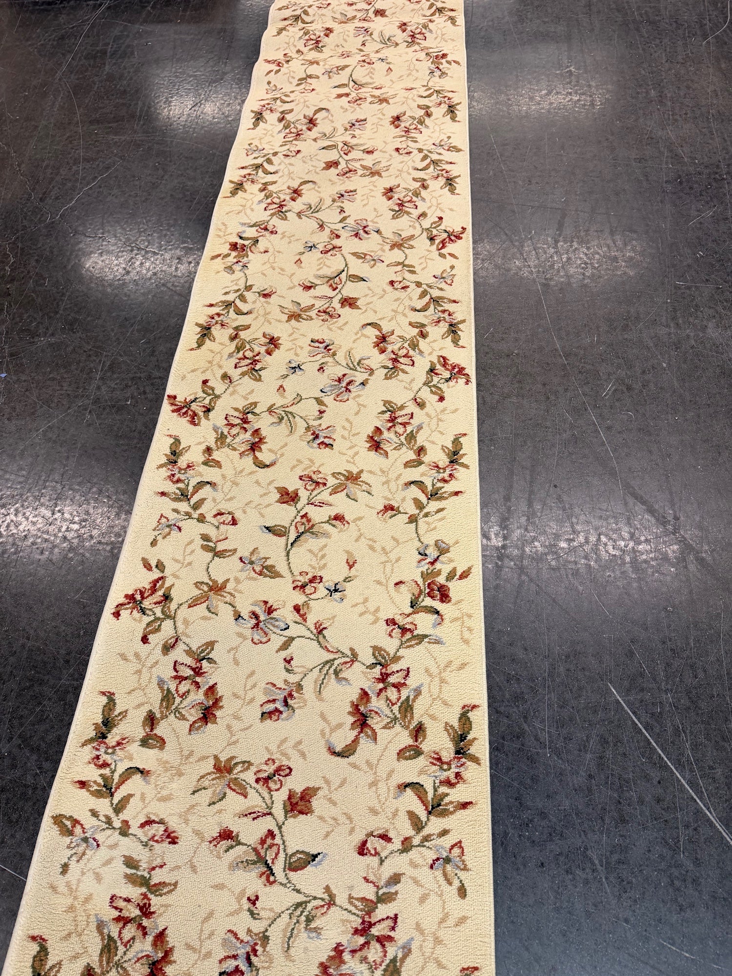 SAFAVIEH Lyndhurst Collection Floral Runner Rug in Polypropylene