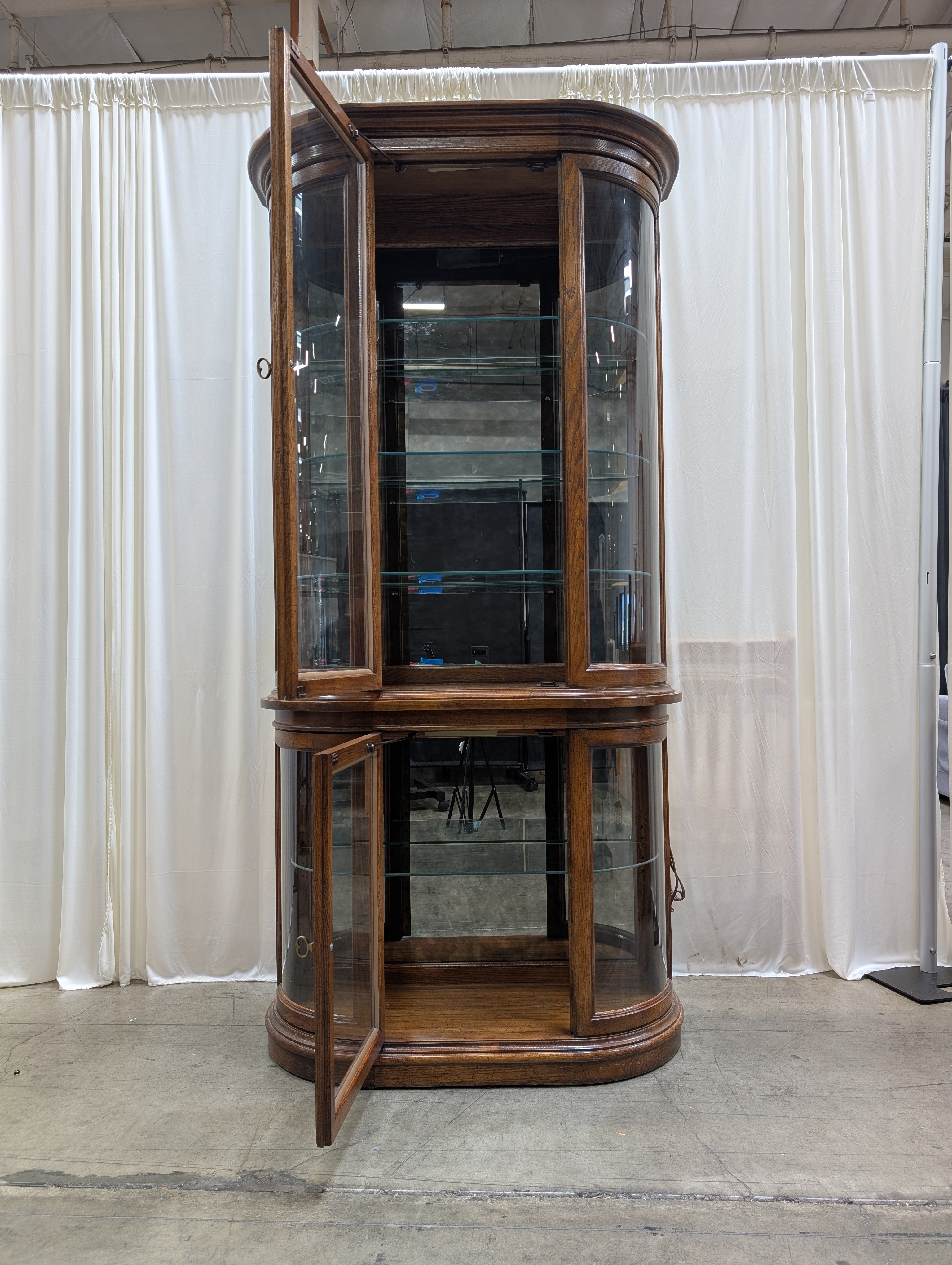 Traditional Wood China Cabinet with Curved Glass