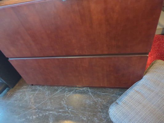 Large desk