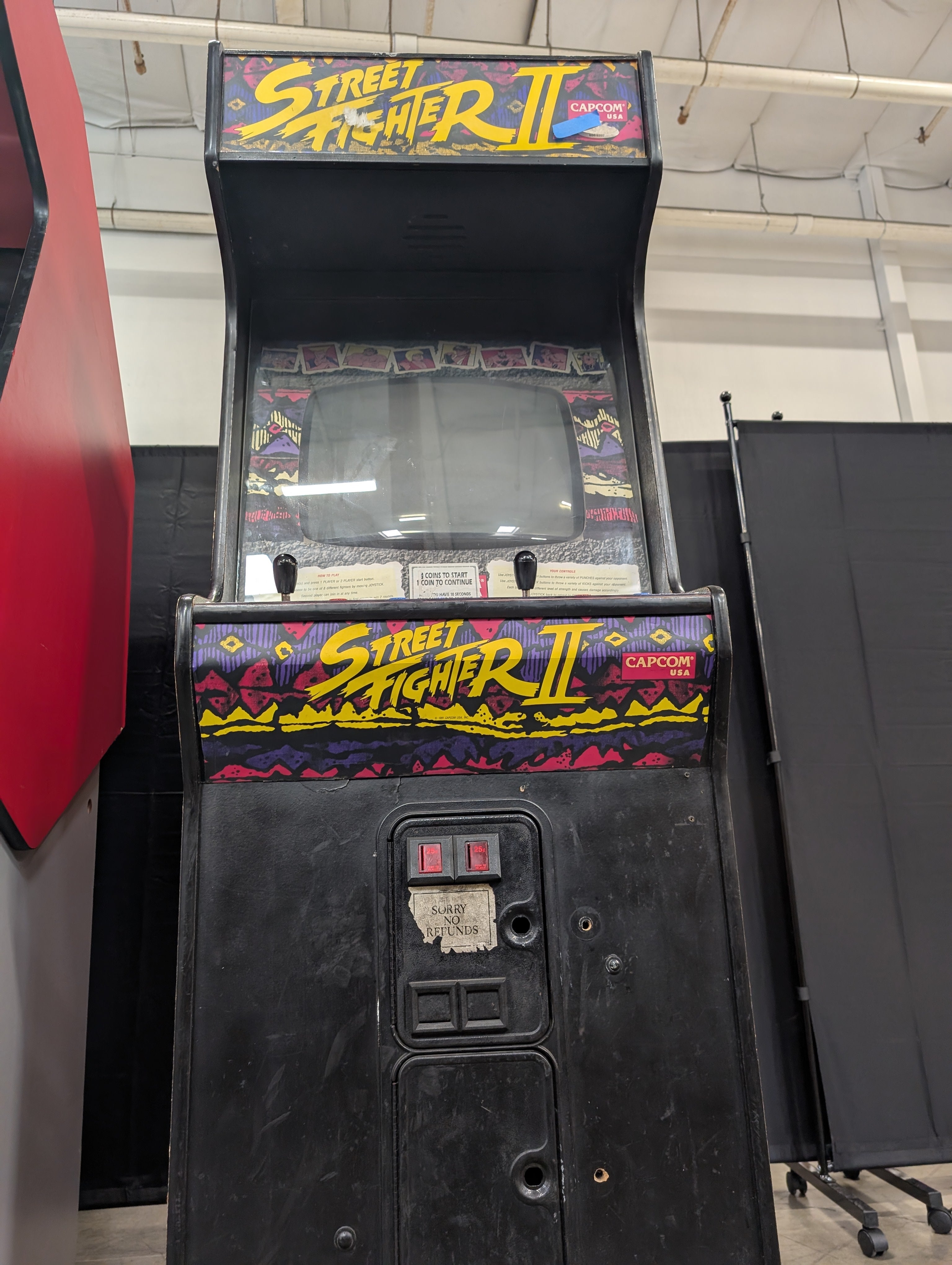 Vintage Capcom Street Fighter II Arcade Game Cabinet