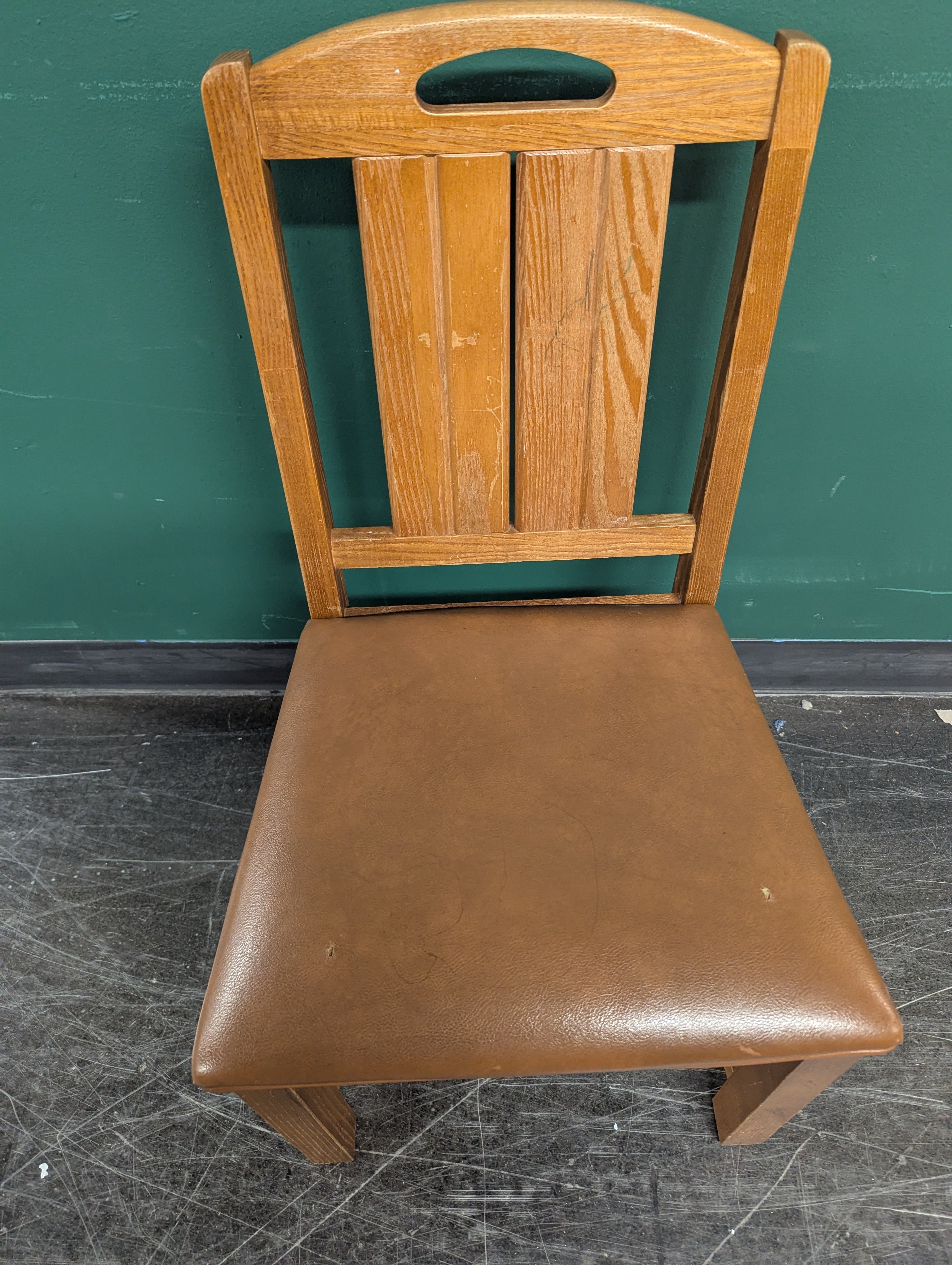 Oak Wood Chair