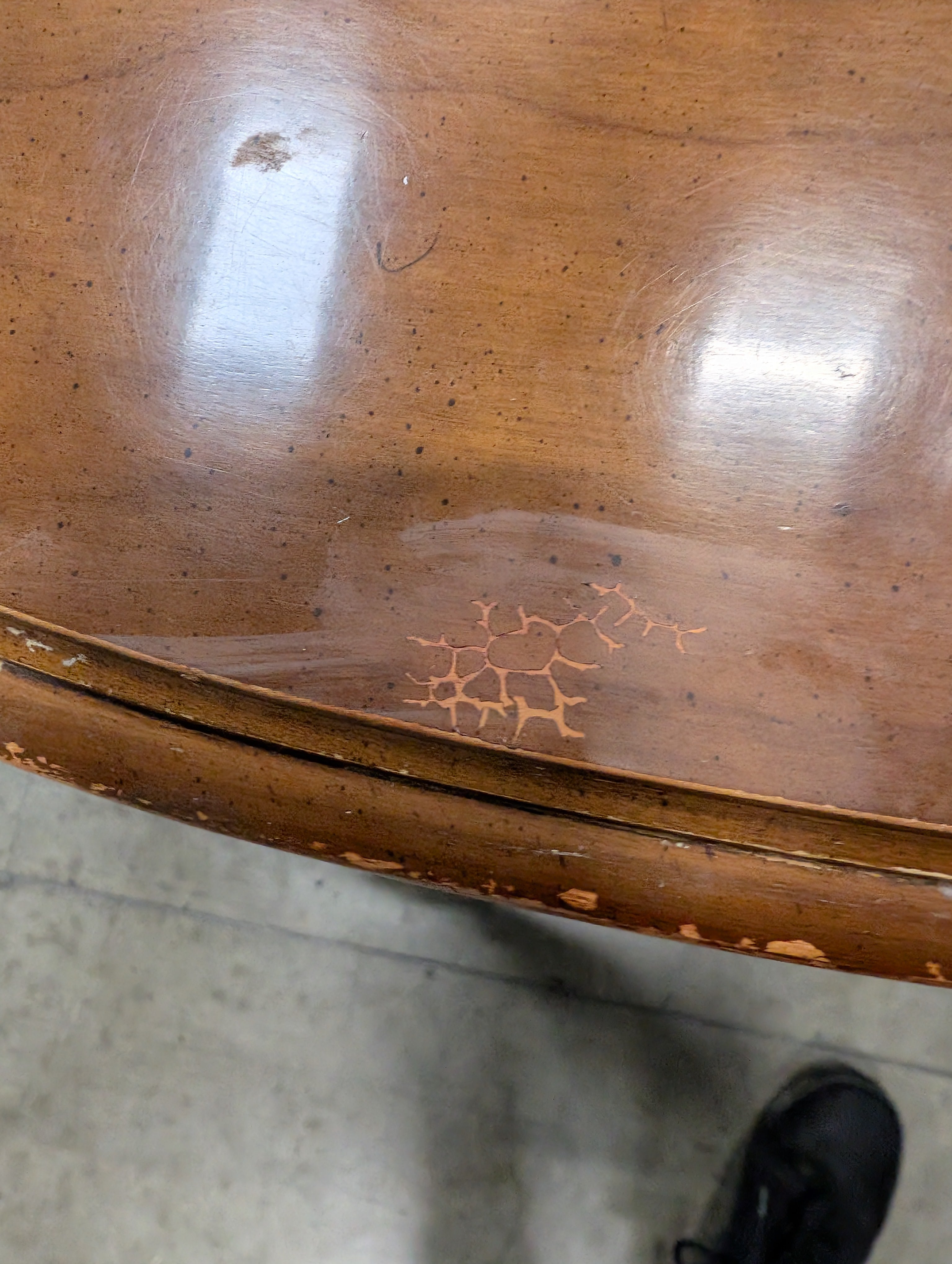 Traditional Cabriole Leg Wood Dining Table