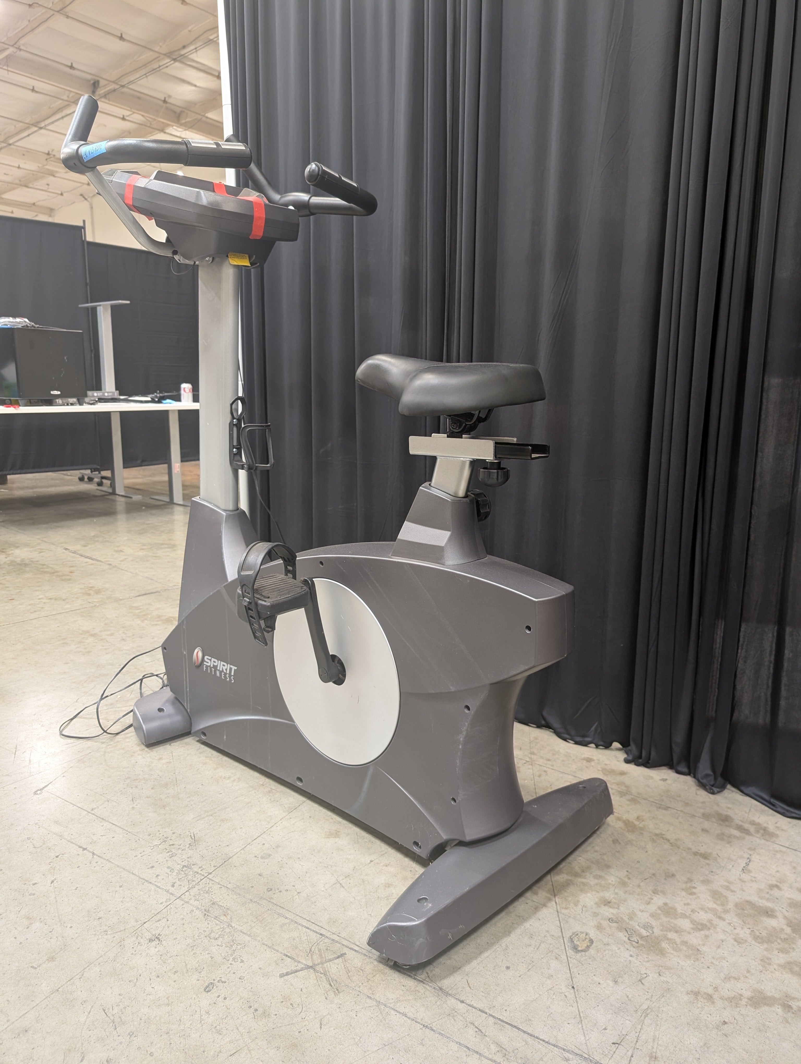 Spirit Fitness Upright Stationary Bicycle in Grey