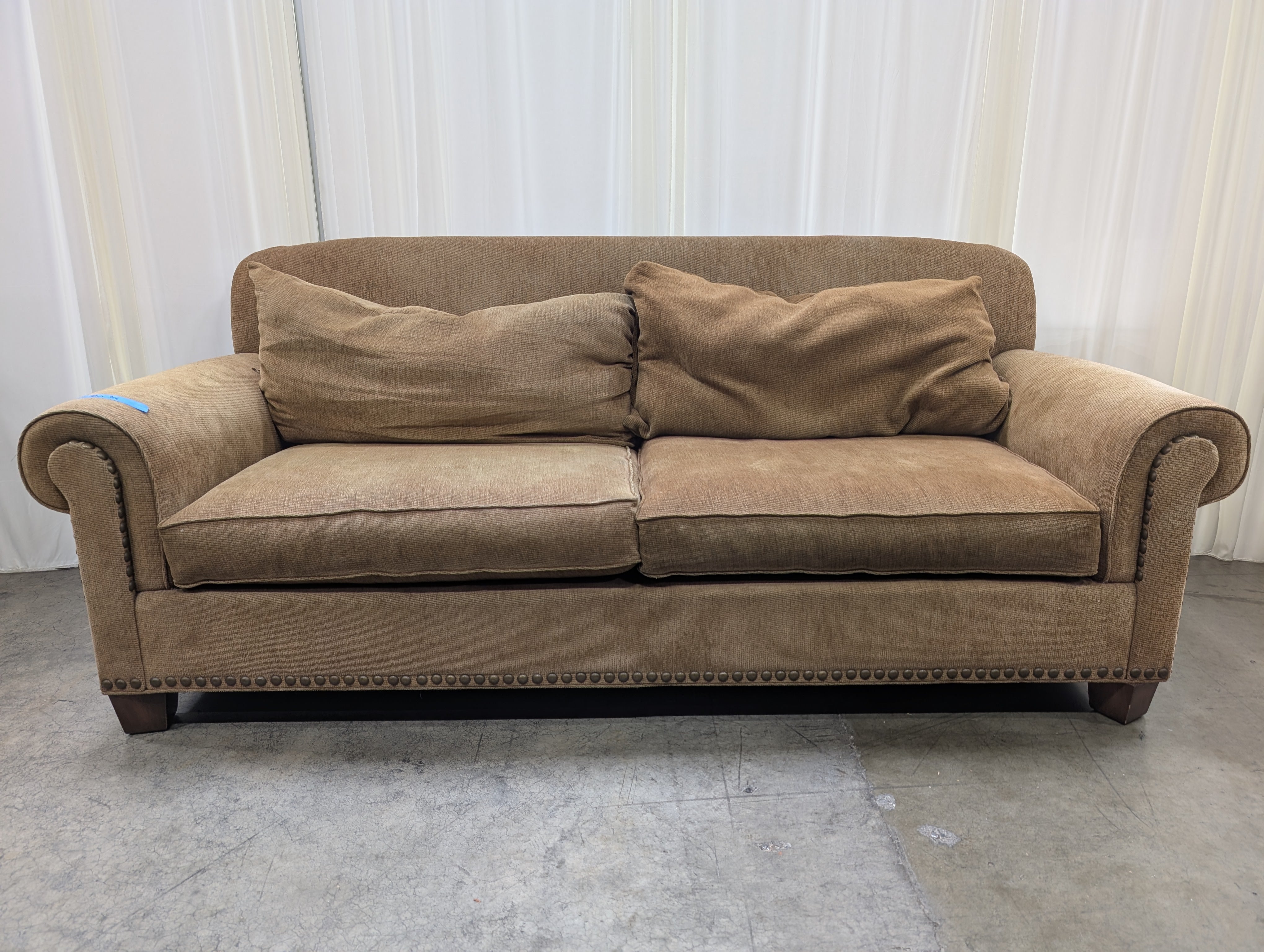 Northwalk Tan Textured Fabric Rolled Arm Couch