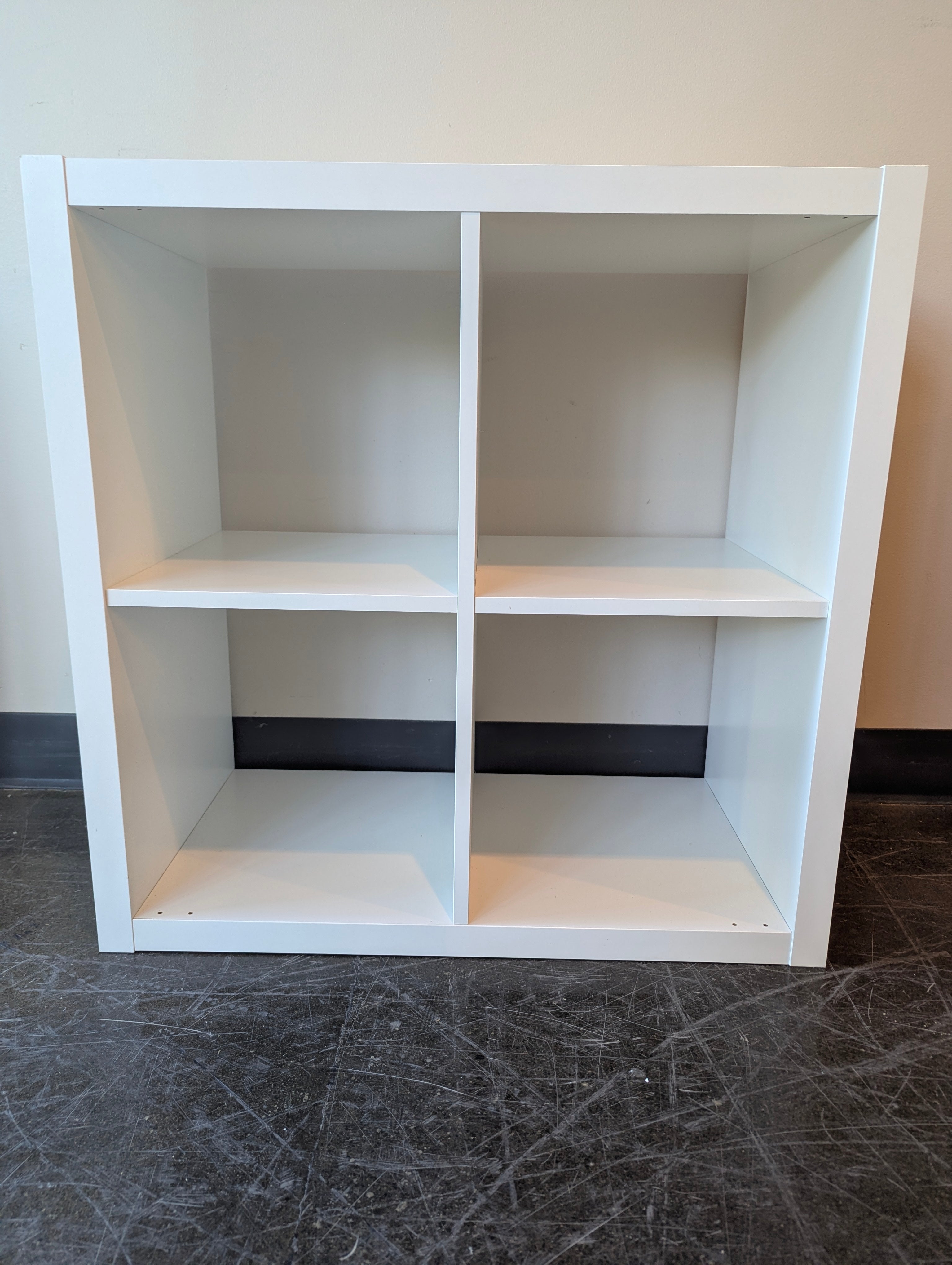 White Cube Storage Shelf