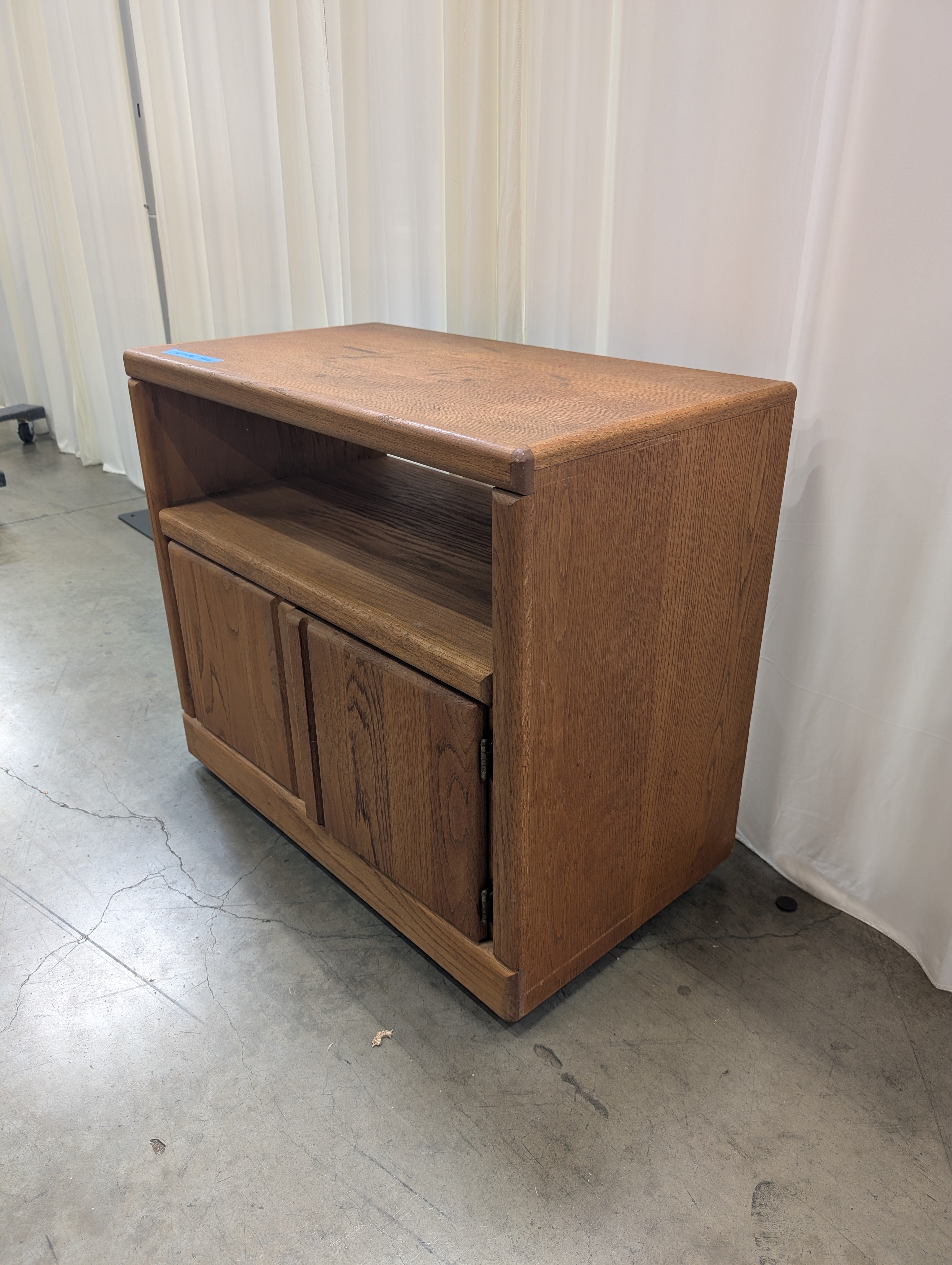Mid-Century Style Two-Door TV Stand in Oak