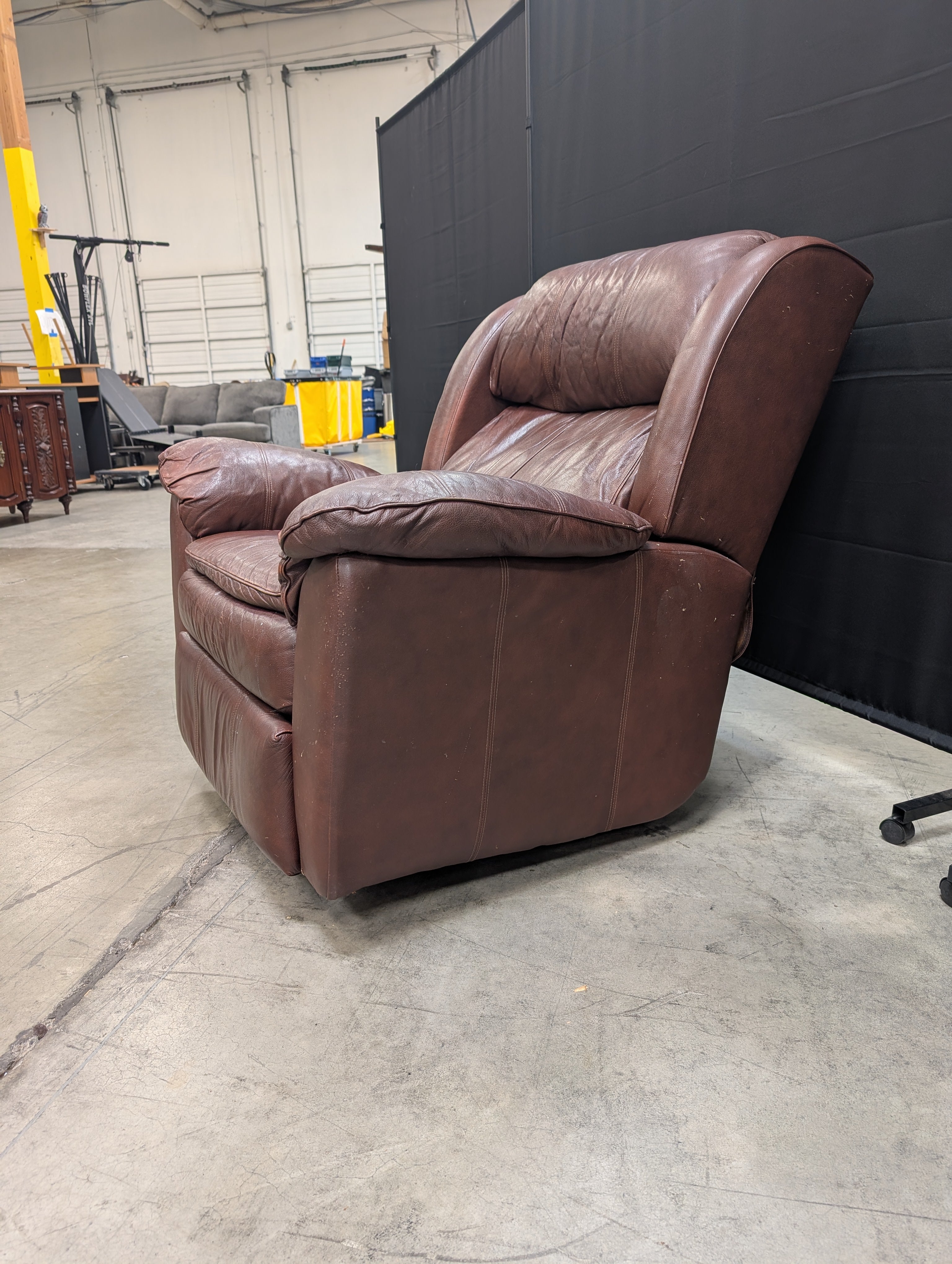 Spacious Dark Brown Leather Recliner Chair