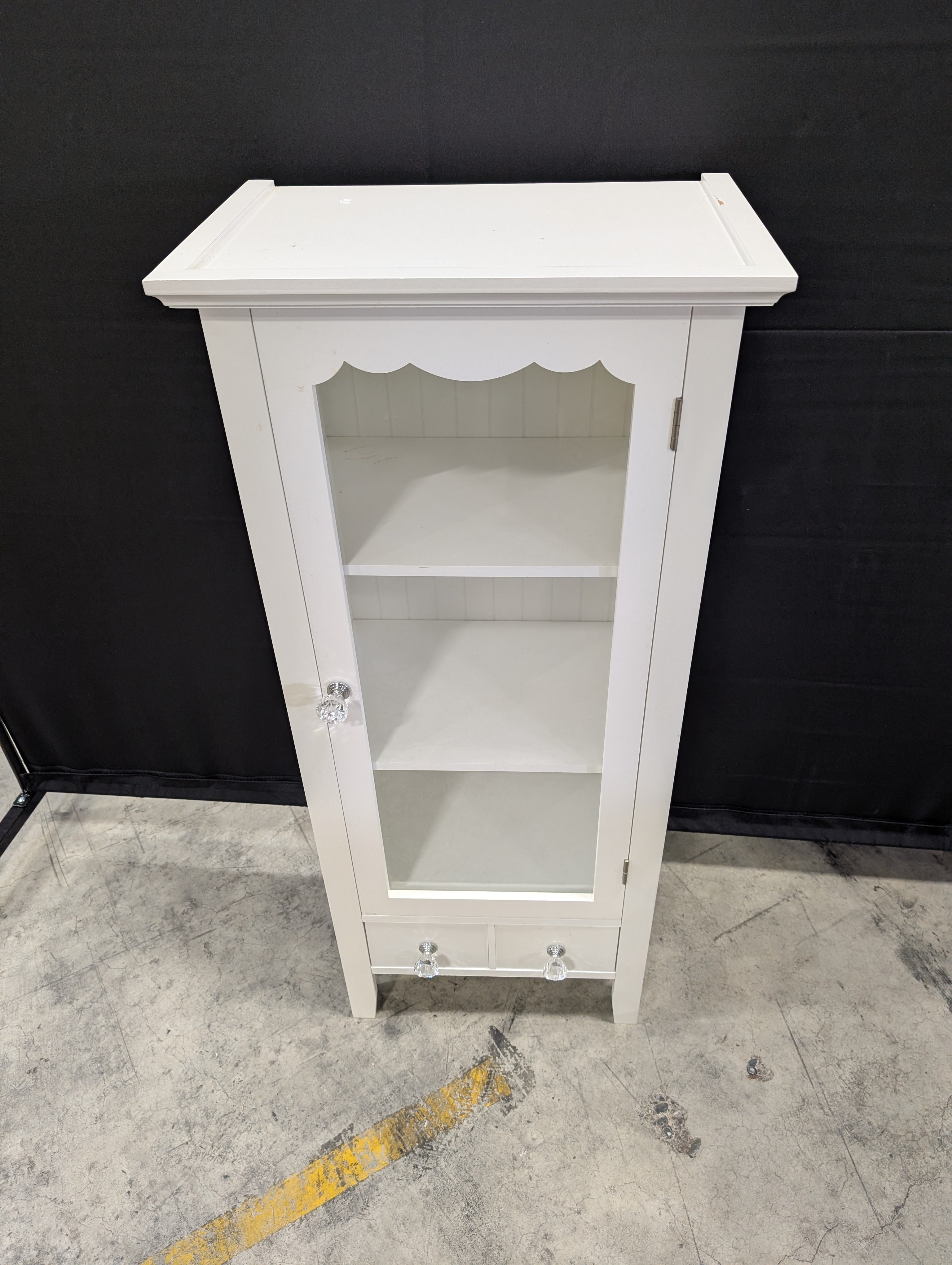 White Wood Display Cabinet with Scalloped Trim