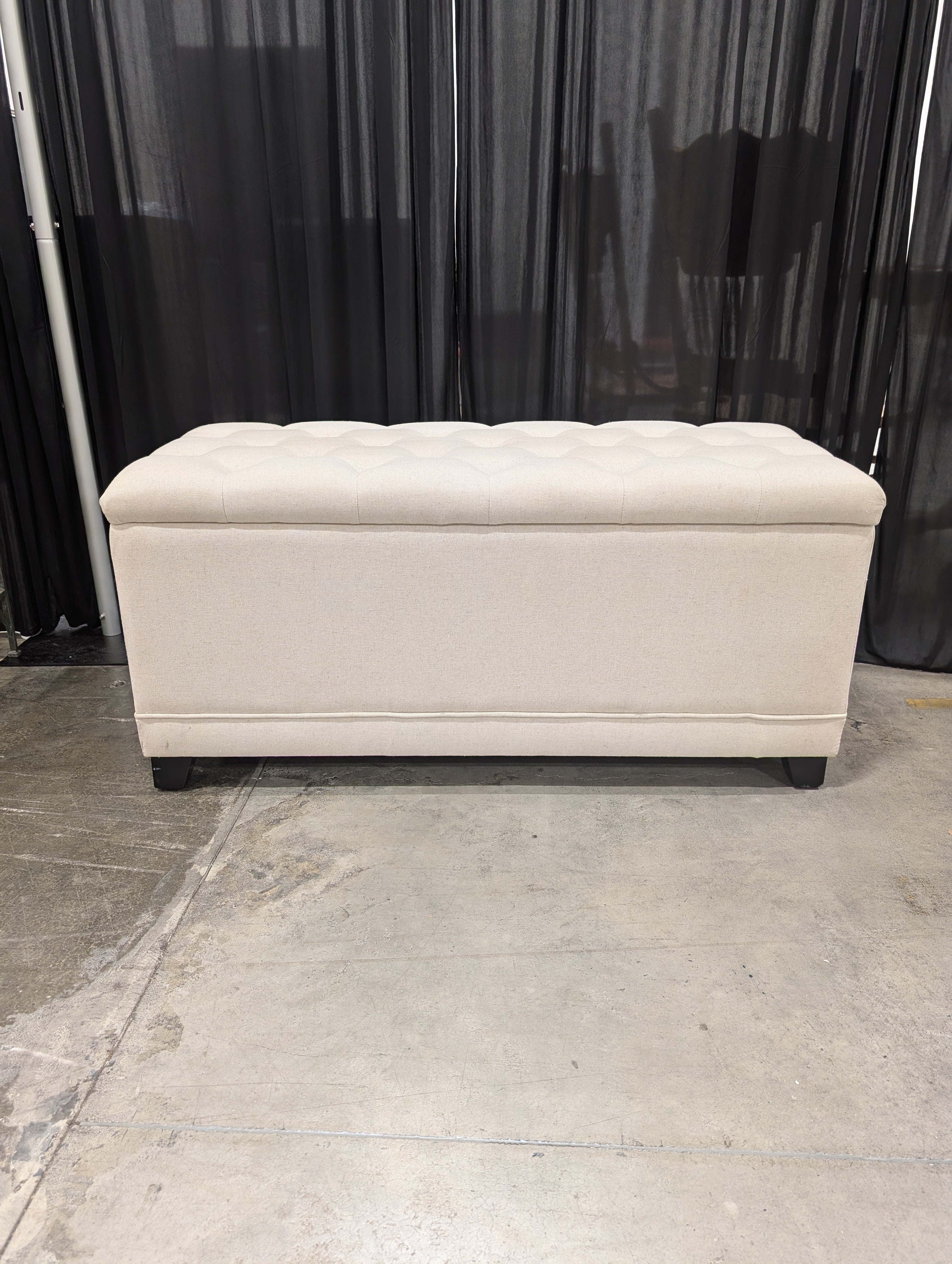 Cream Tufted Upholstered Storage Bench with Lift-Top
