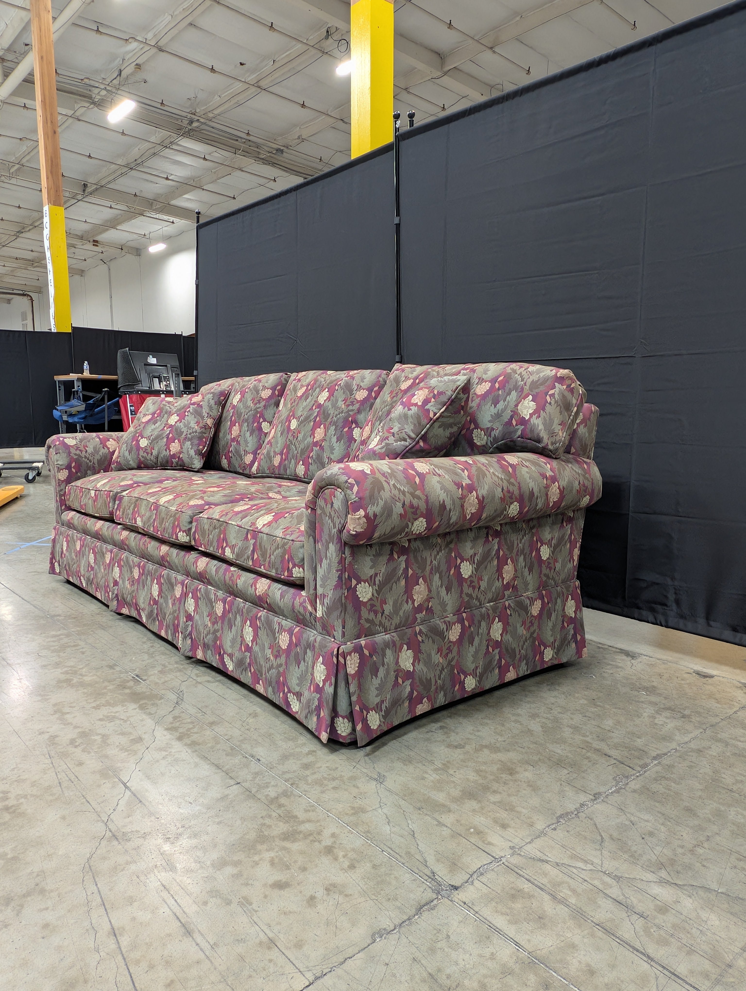 Valley furniture Upholstered Three-Seater Sofa with Botanical Pattern