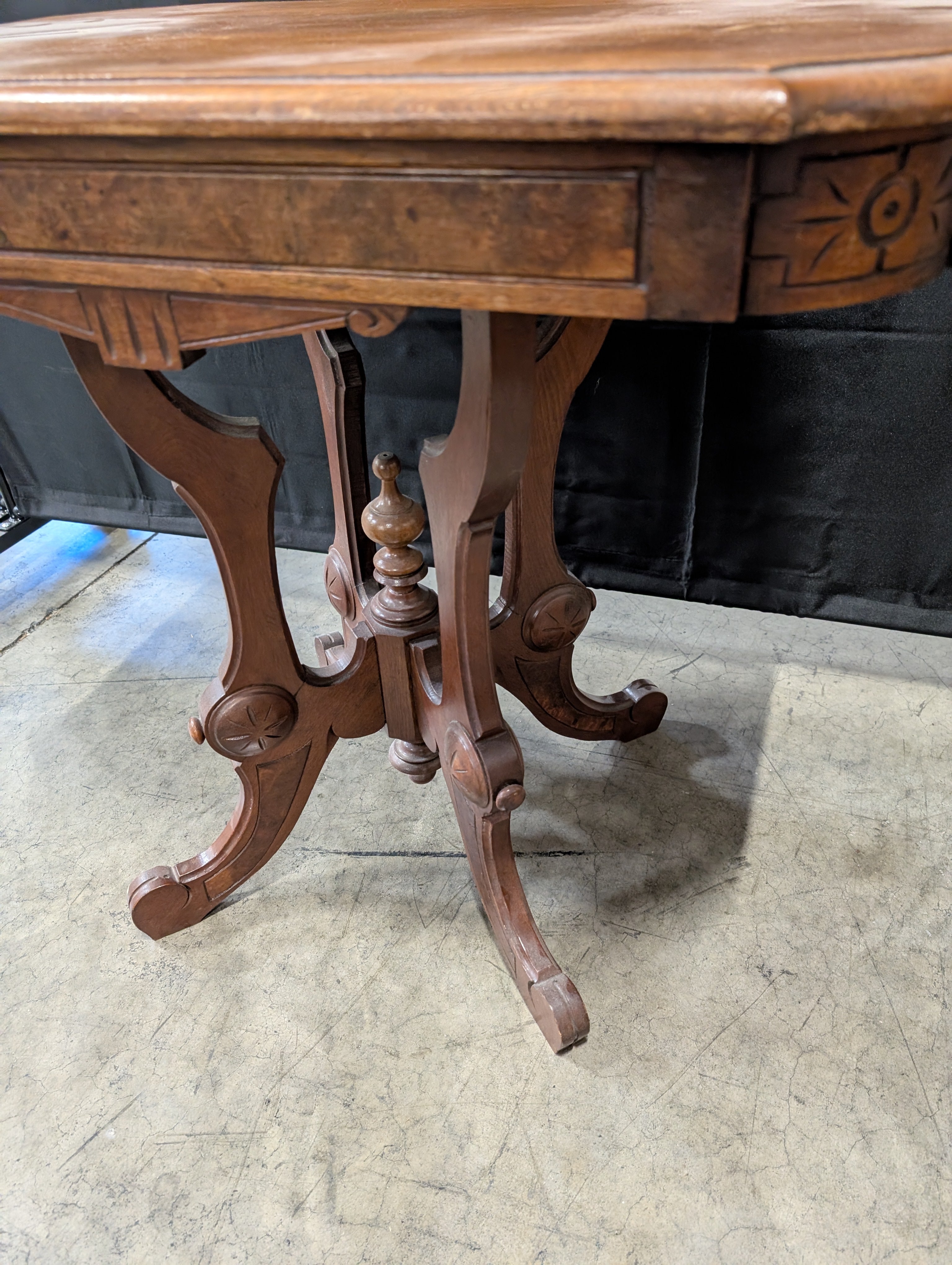 Vintage Dark Wood Accent Table with Ornate Pedestal Base