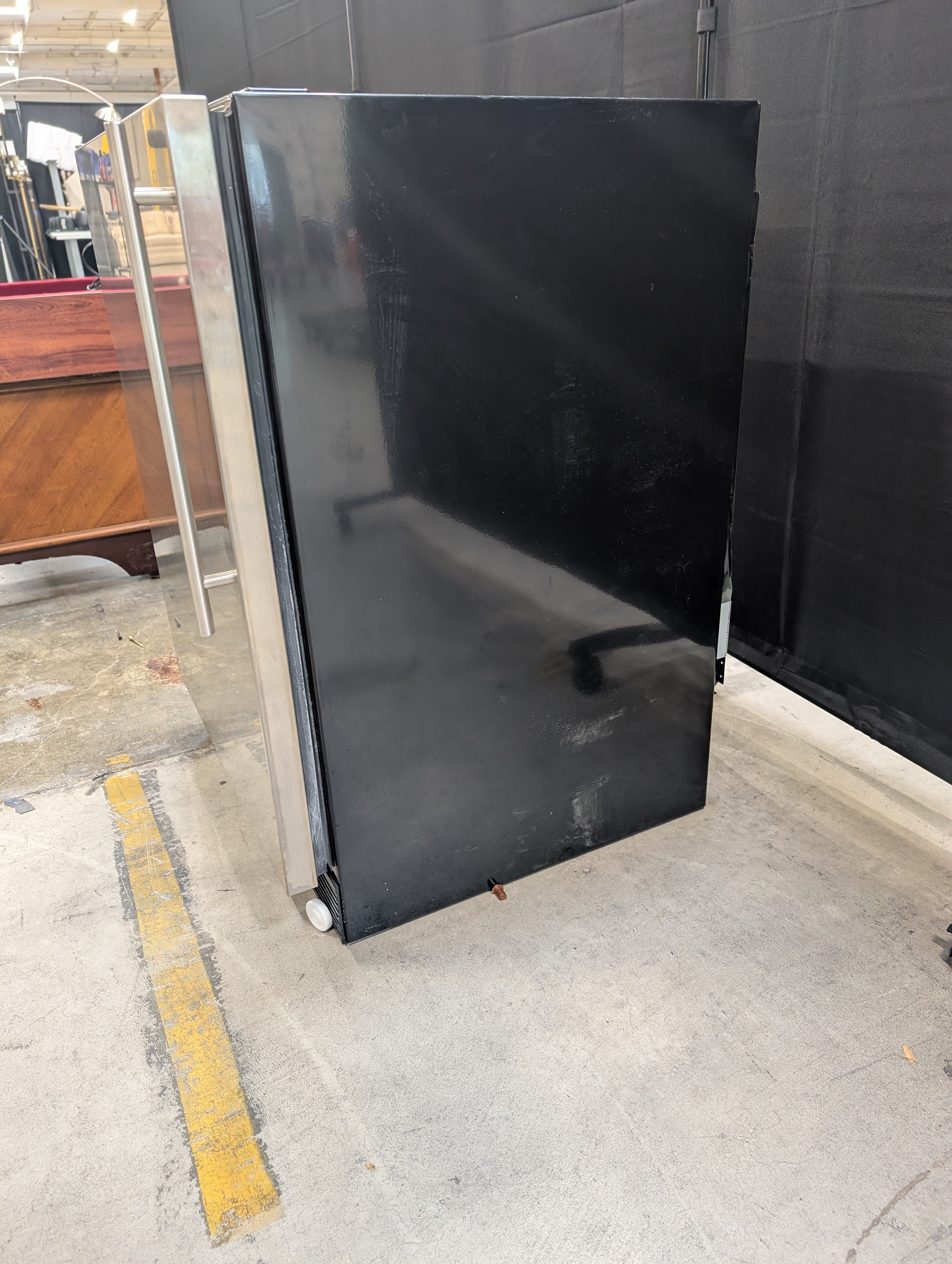 Accucold AL752BBISSHVLHD Stainless Steel Built-in All-Refrigerator