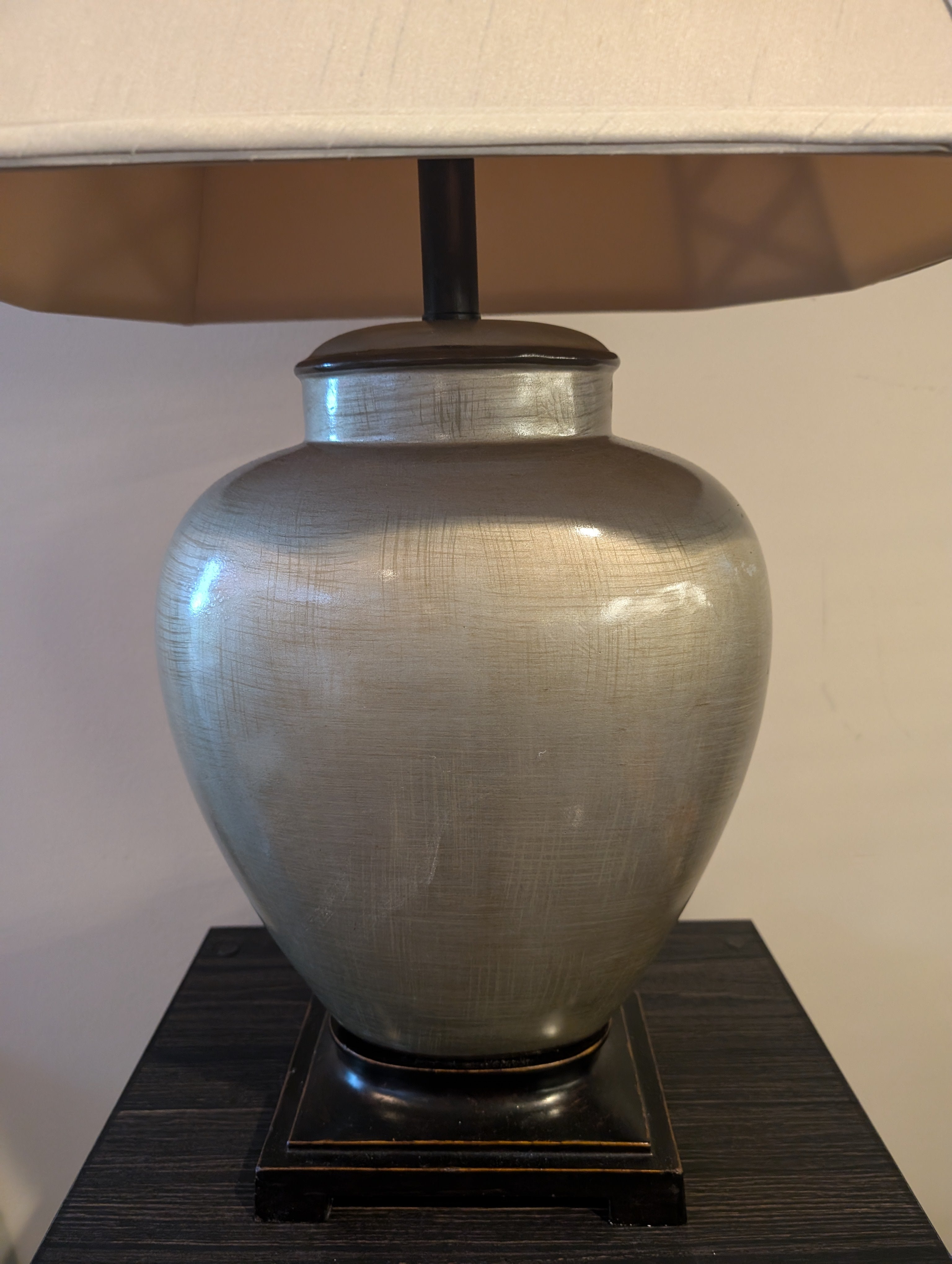 Decorative Beige Fabric Table Lamp with Lattice Shade