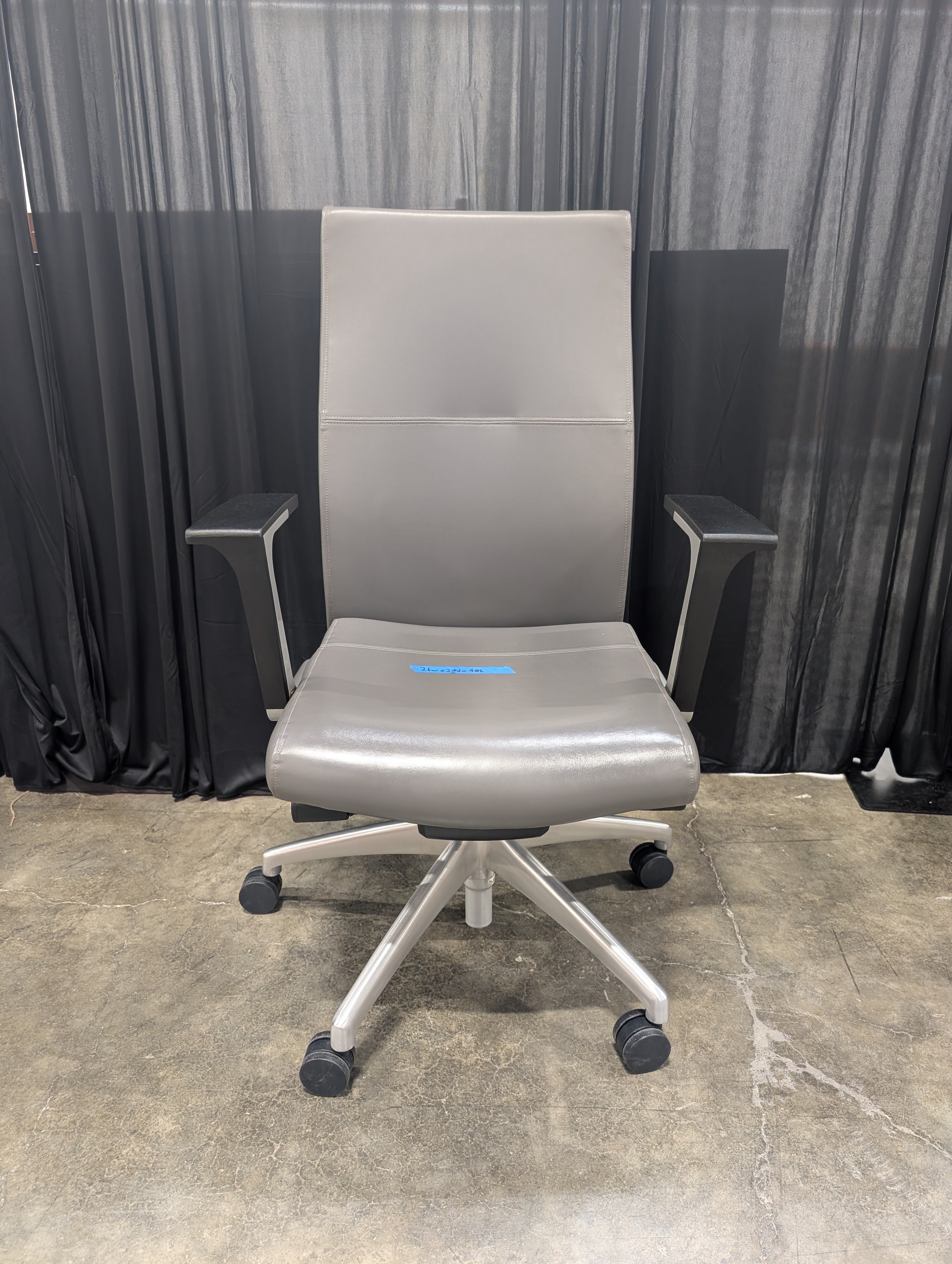 Grey Padded Leather Swivel Office Chair with Caster Wheels