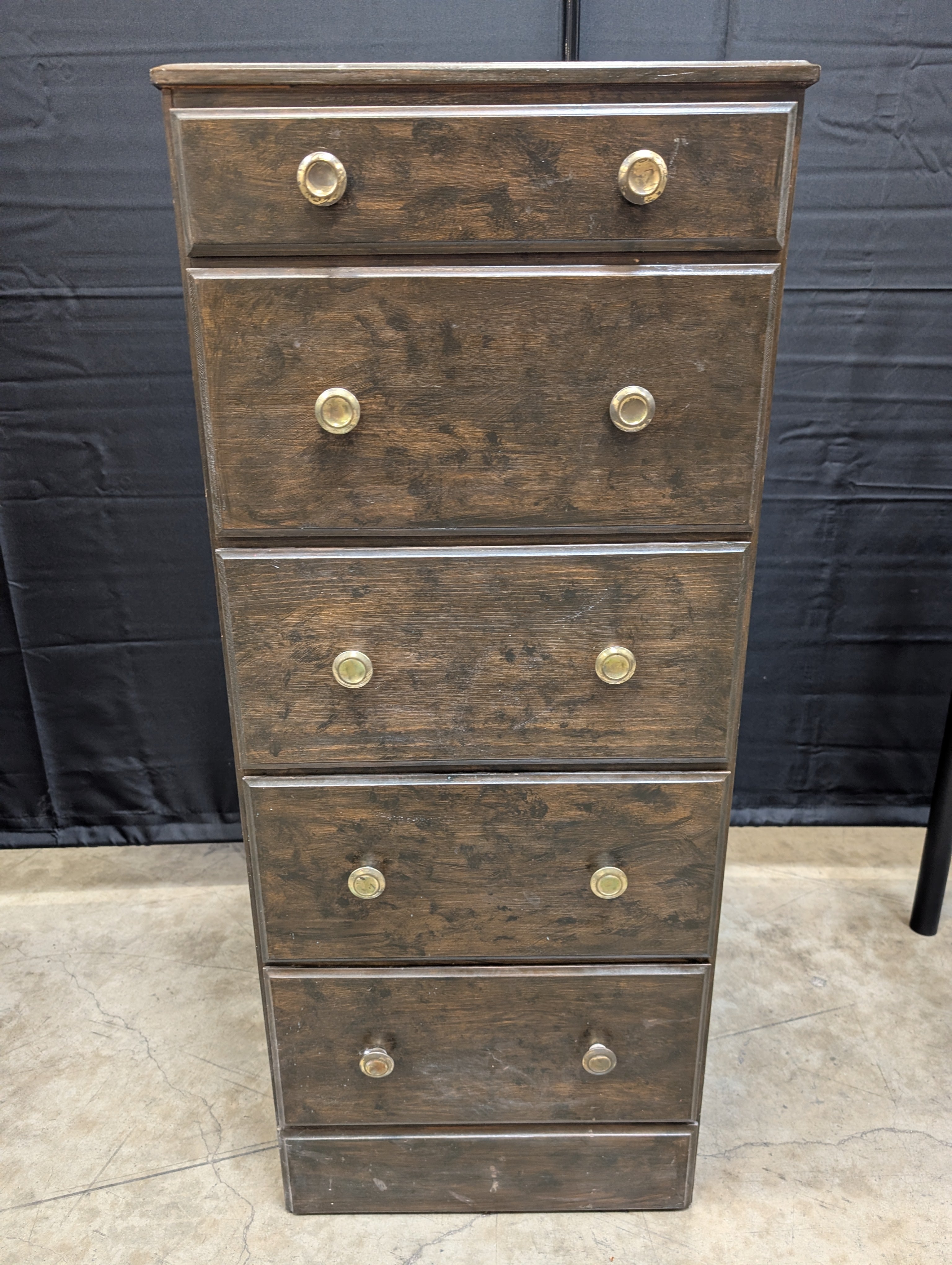 Narrow 5-Drawer Wood Storage Chest with Brass-Toned Knobs