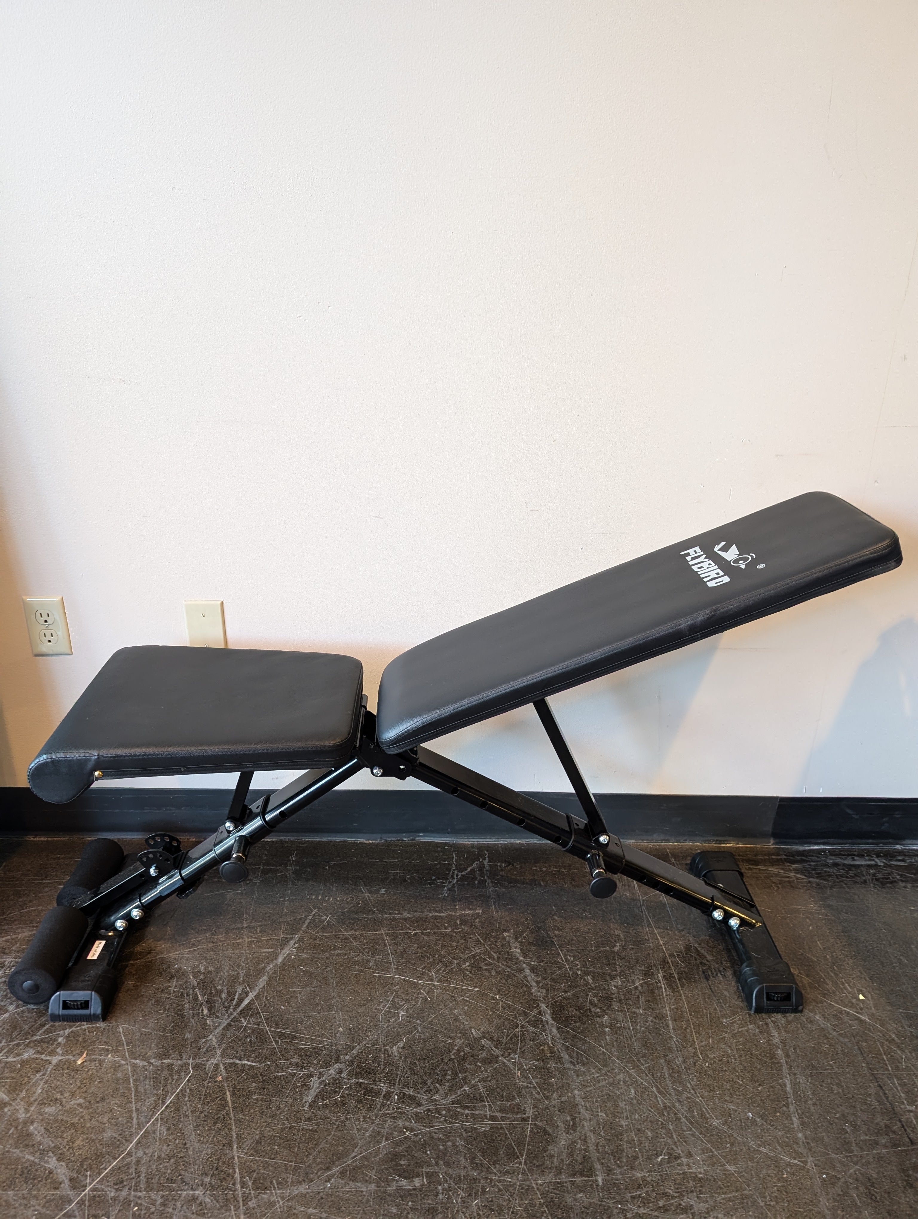 FLYBIRD Sturdy Compact Adjustable Weight Bench