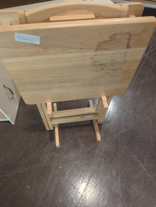 Wood tray folding tables