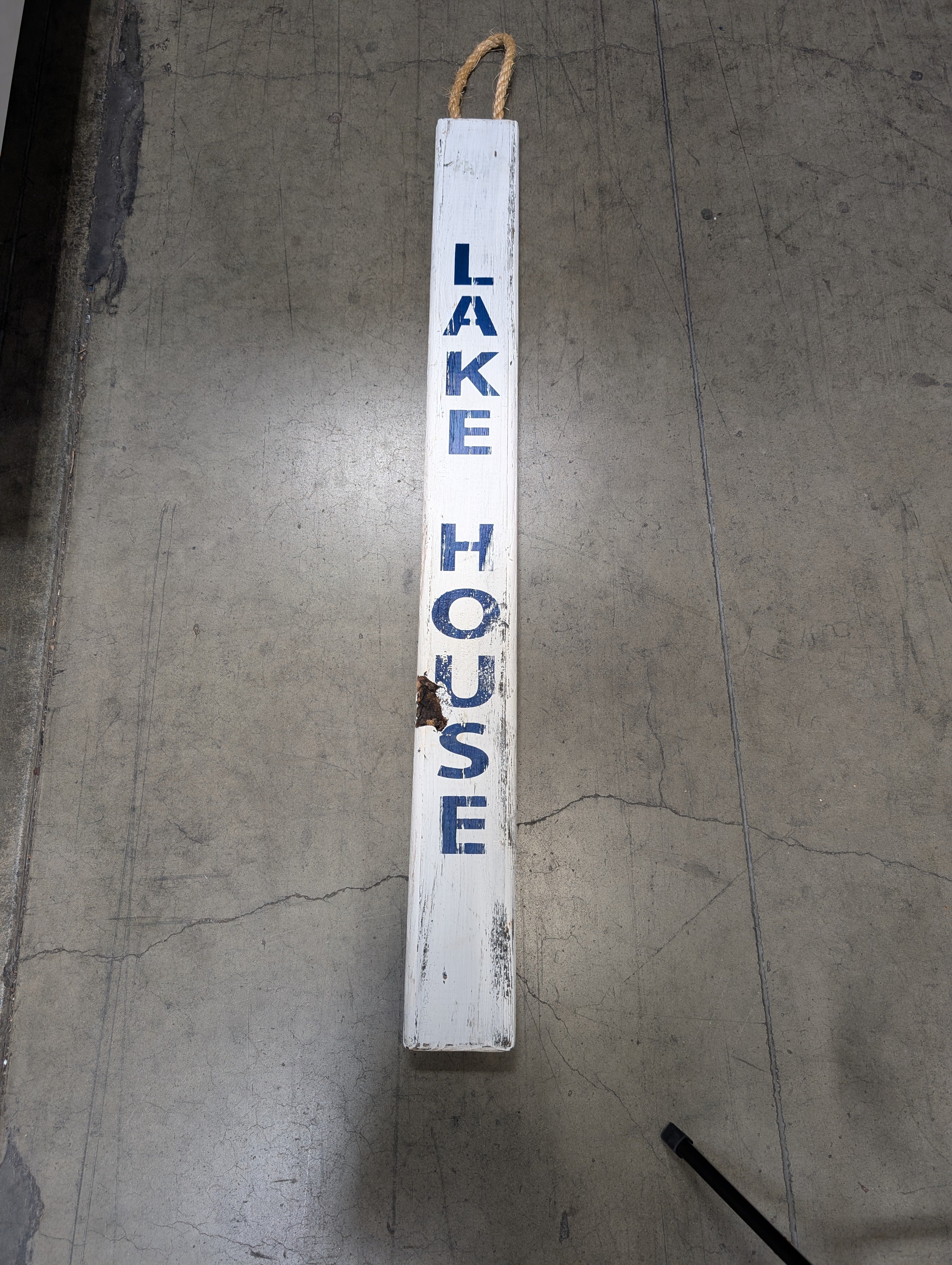 Rustic Lake House Wooden Wall Decor Sign with Rope Hanger