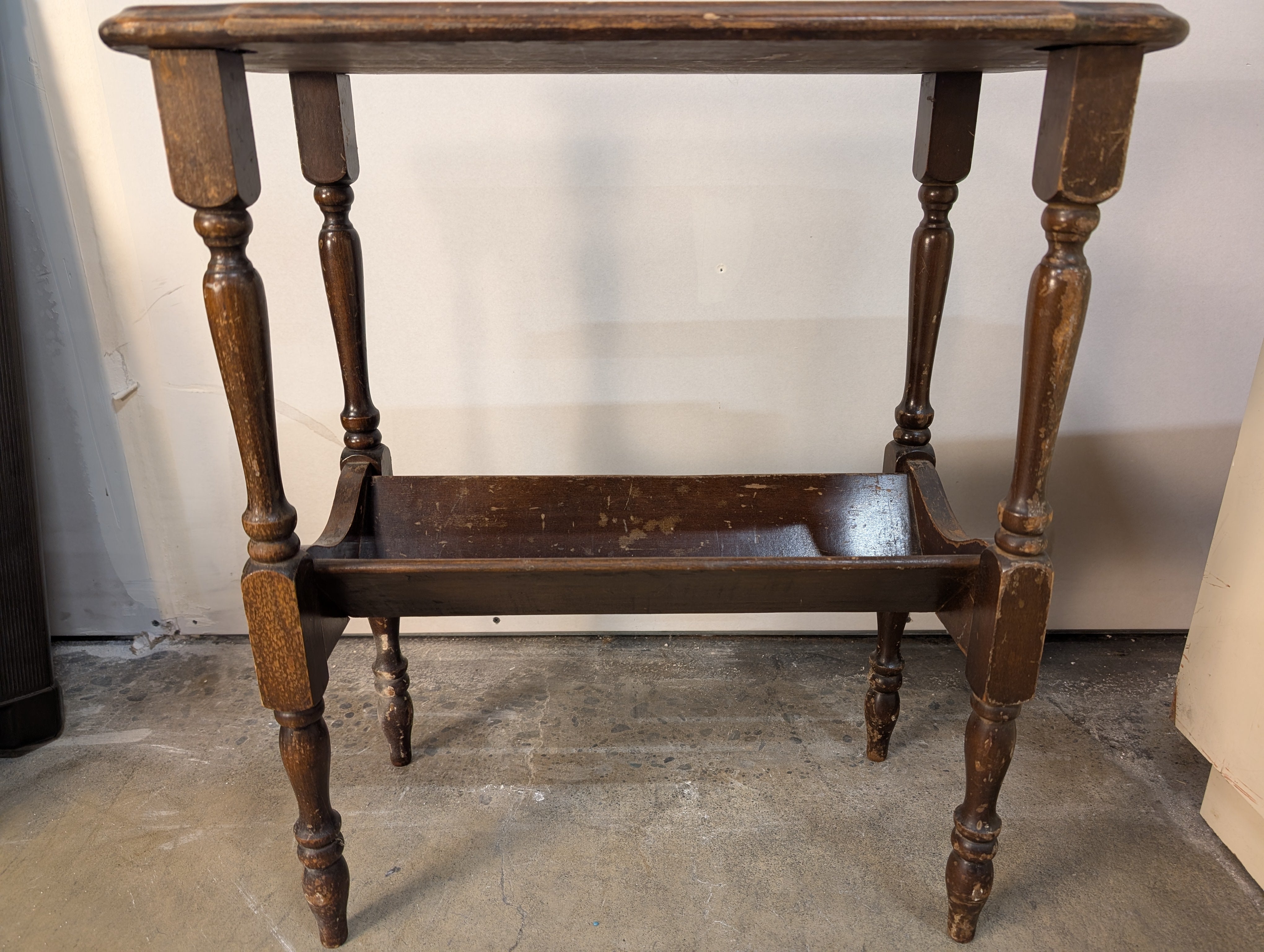 Vintage Wood Accent Table with Turned Legs and Lower Shelf