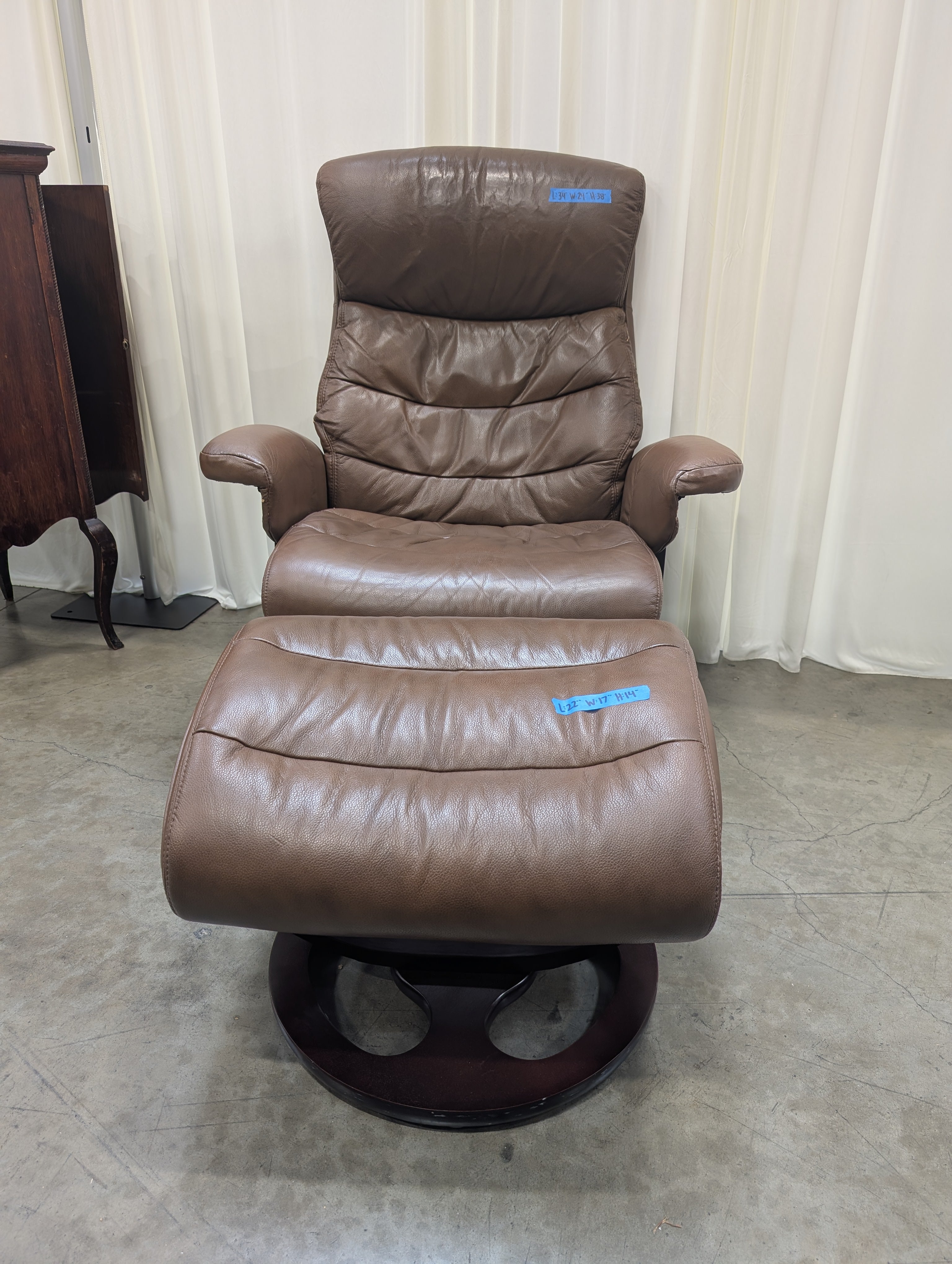 Chocolate Brown Leather Recliner with Padded Arms