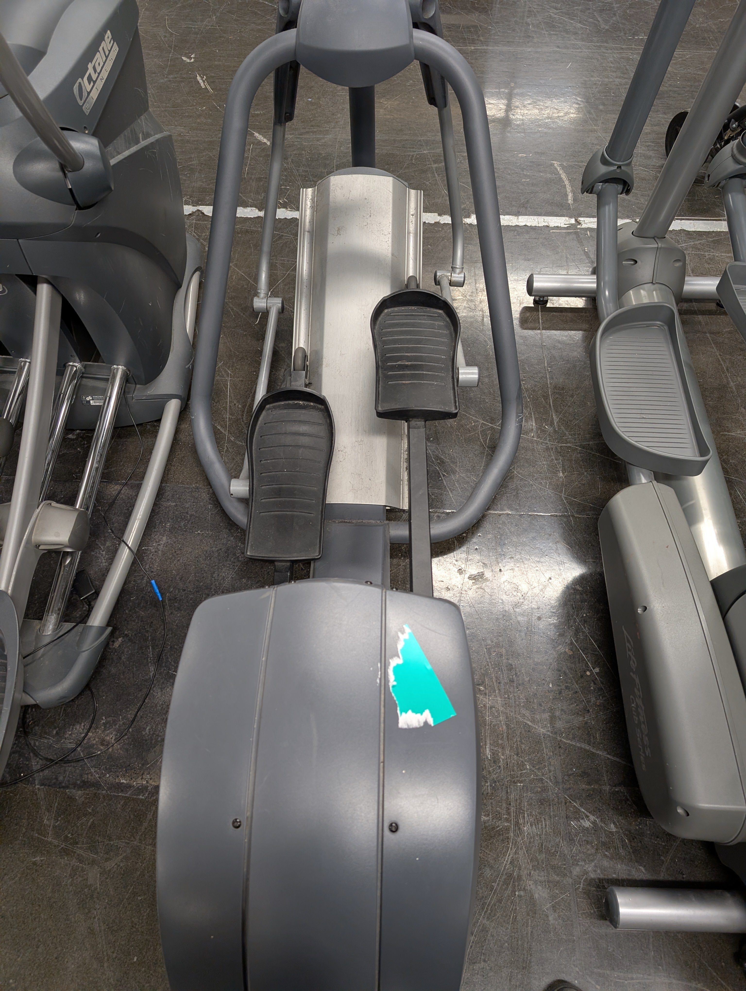 Precor Elliptical EFX 534i