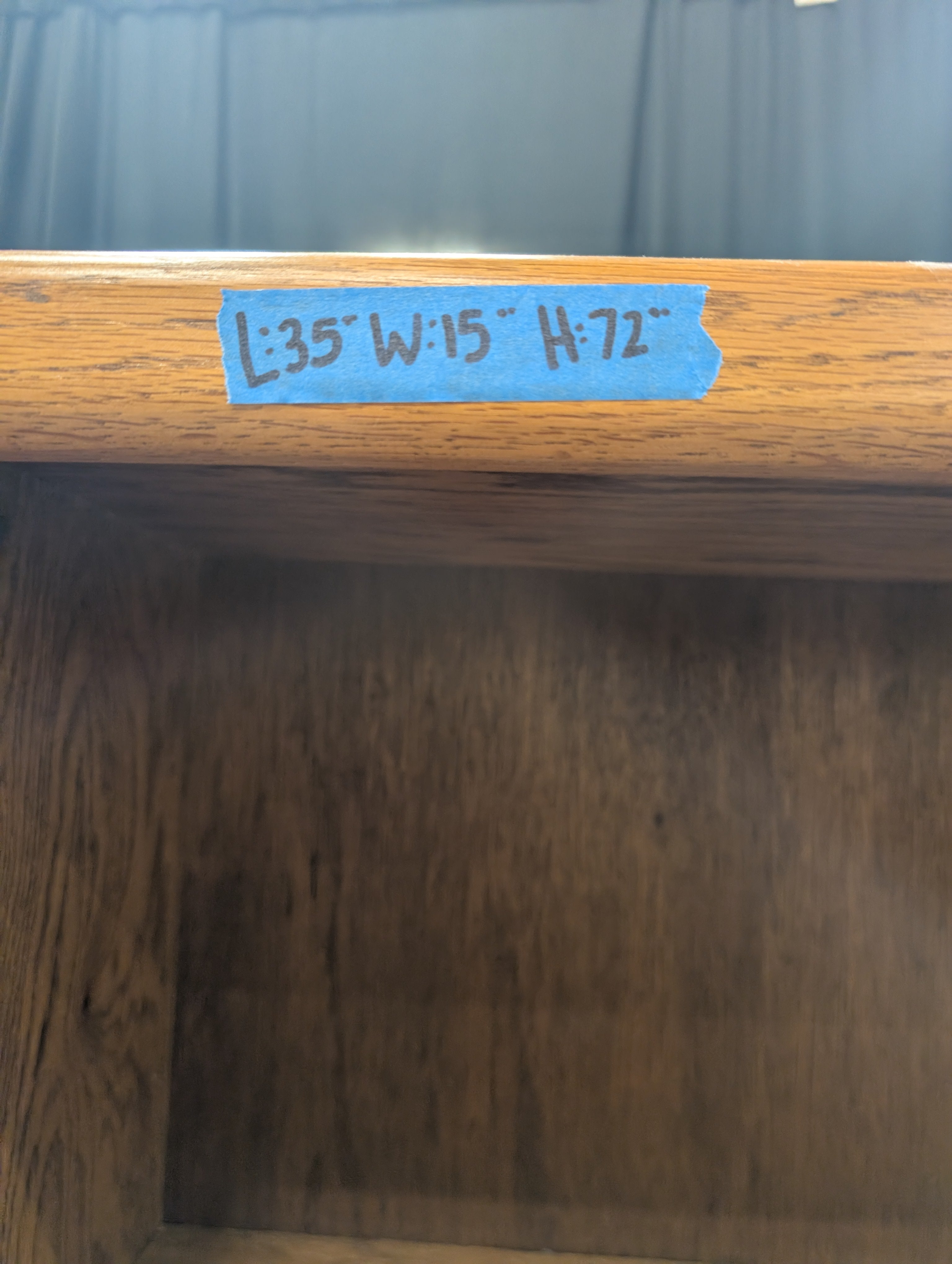 Five-Shelf Wooden Bookcase in Golden Oak