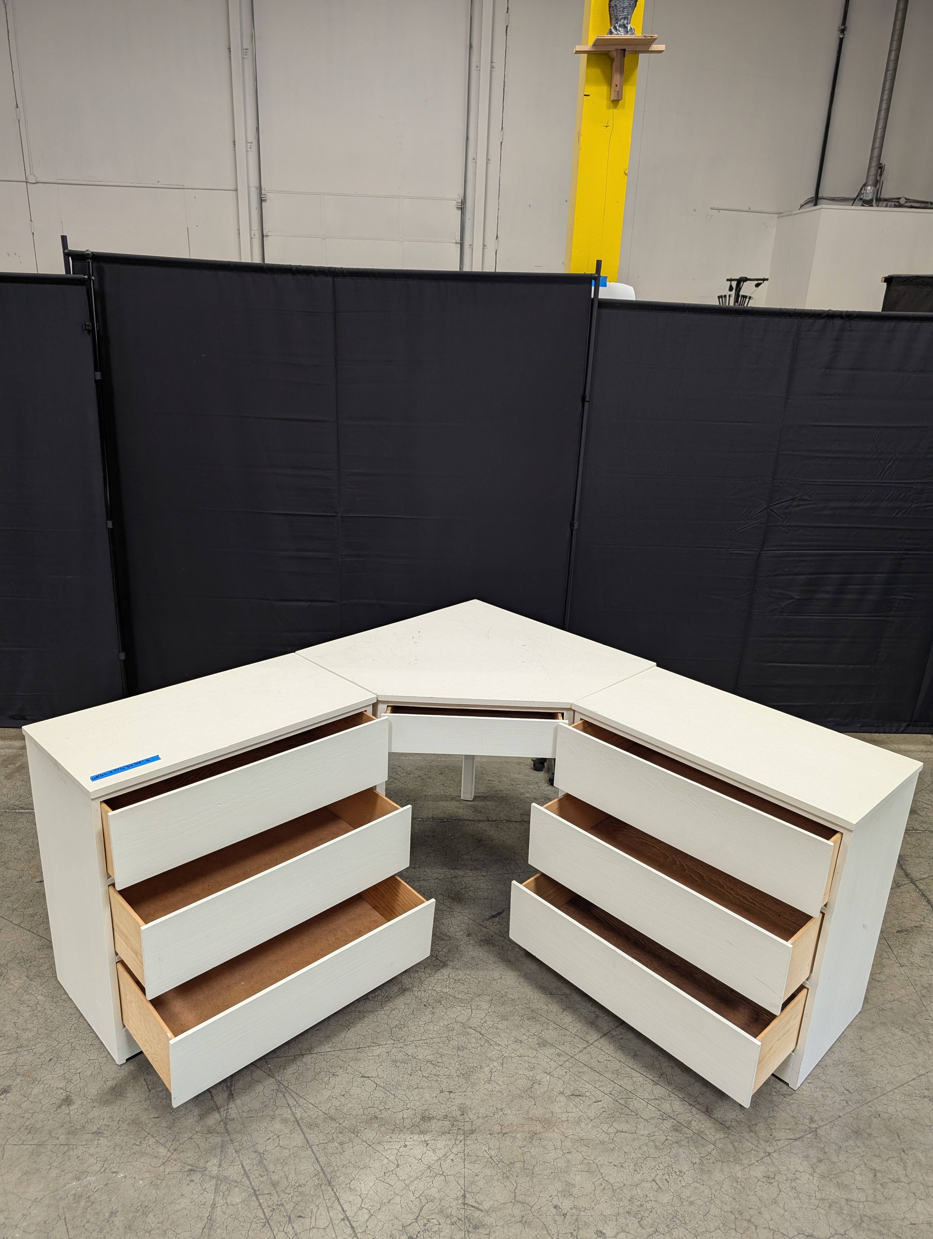 White Corner Desk and Three-Drawer Dresser Set Modern Minimalist Furniture