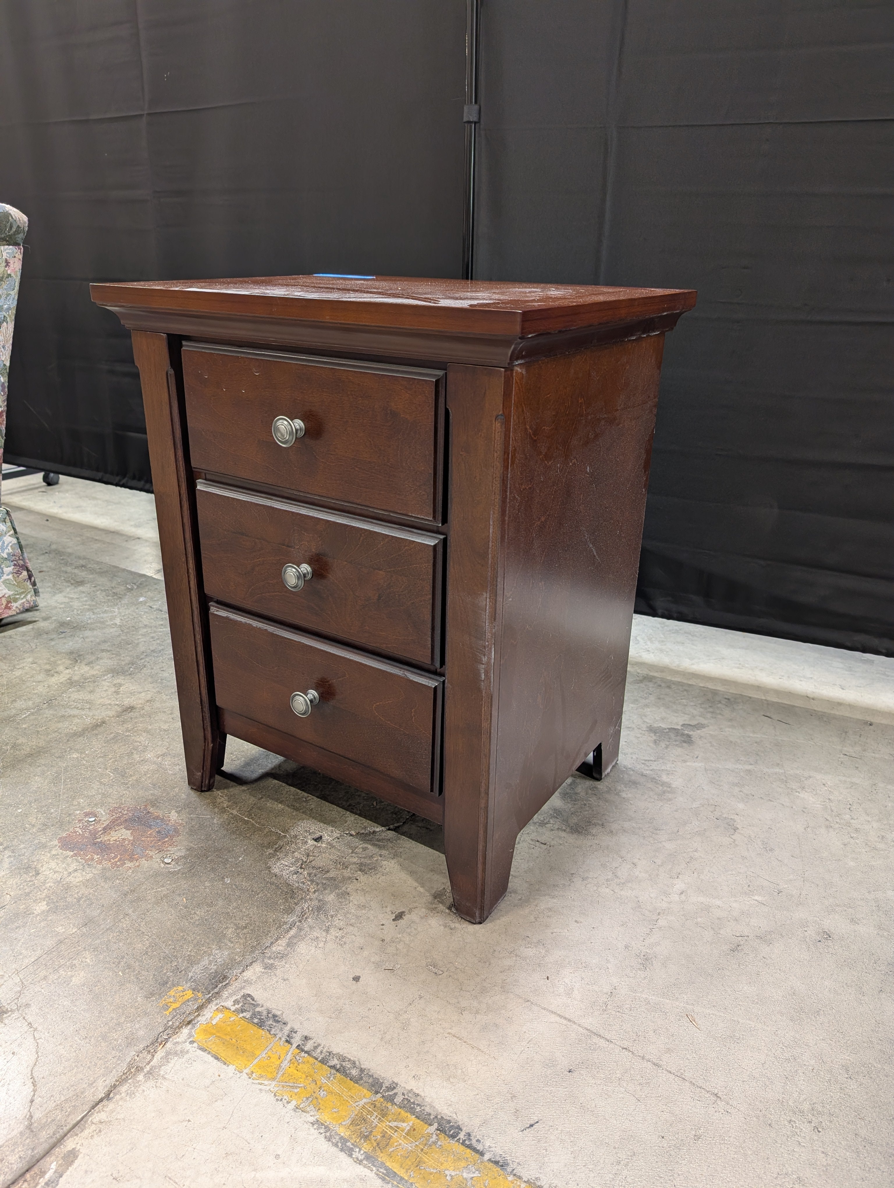 Traditional Brown Wood Three-Drawer Nightstand