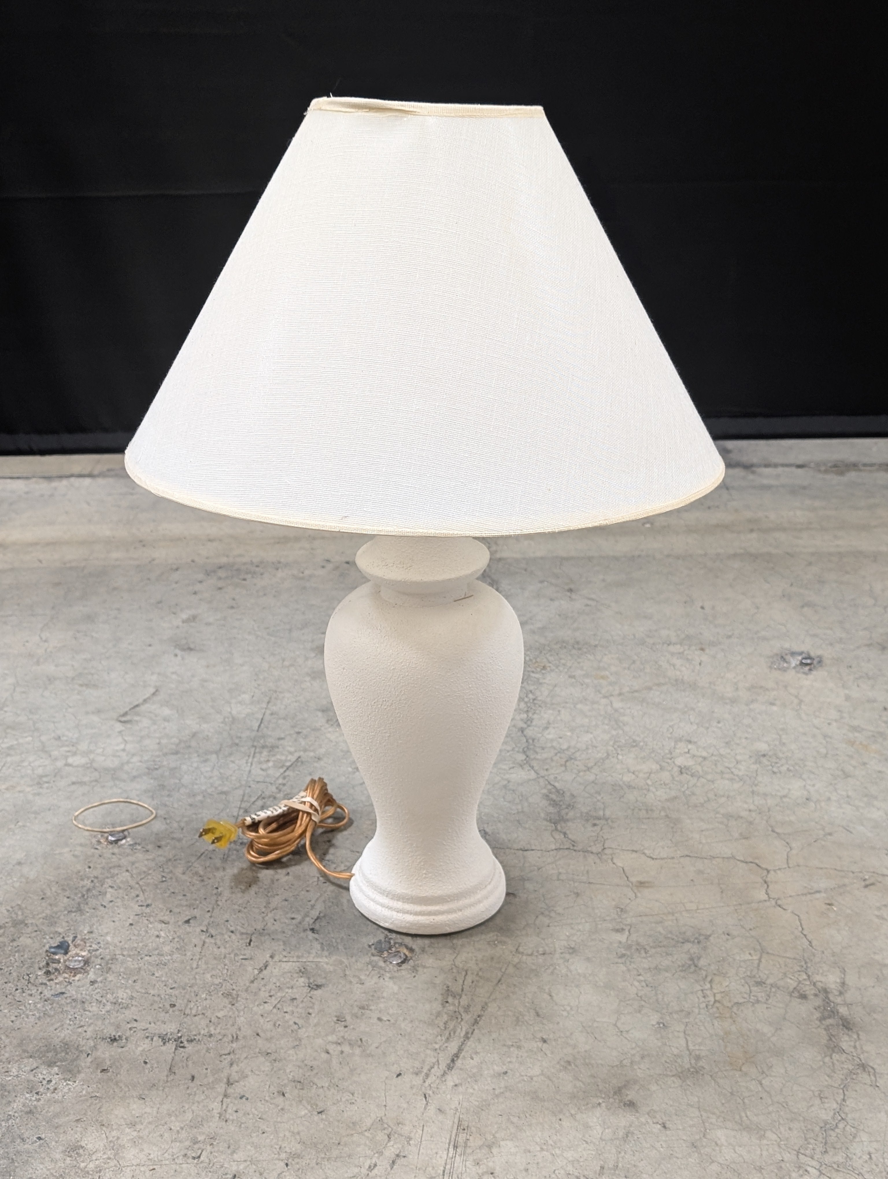 Classic White Ceramic Base Table Lamp with Fabric Shade
