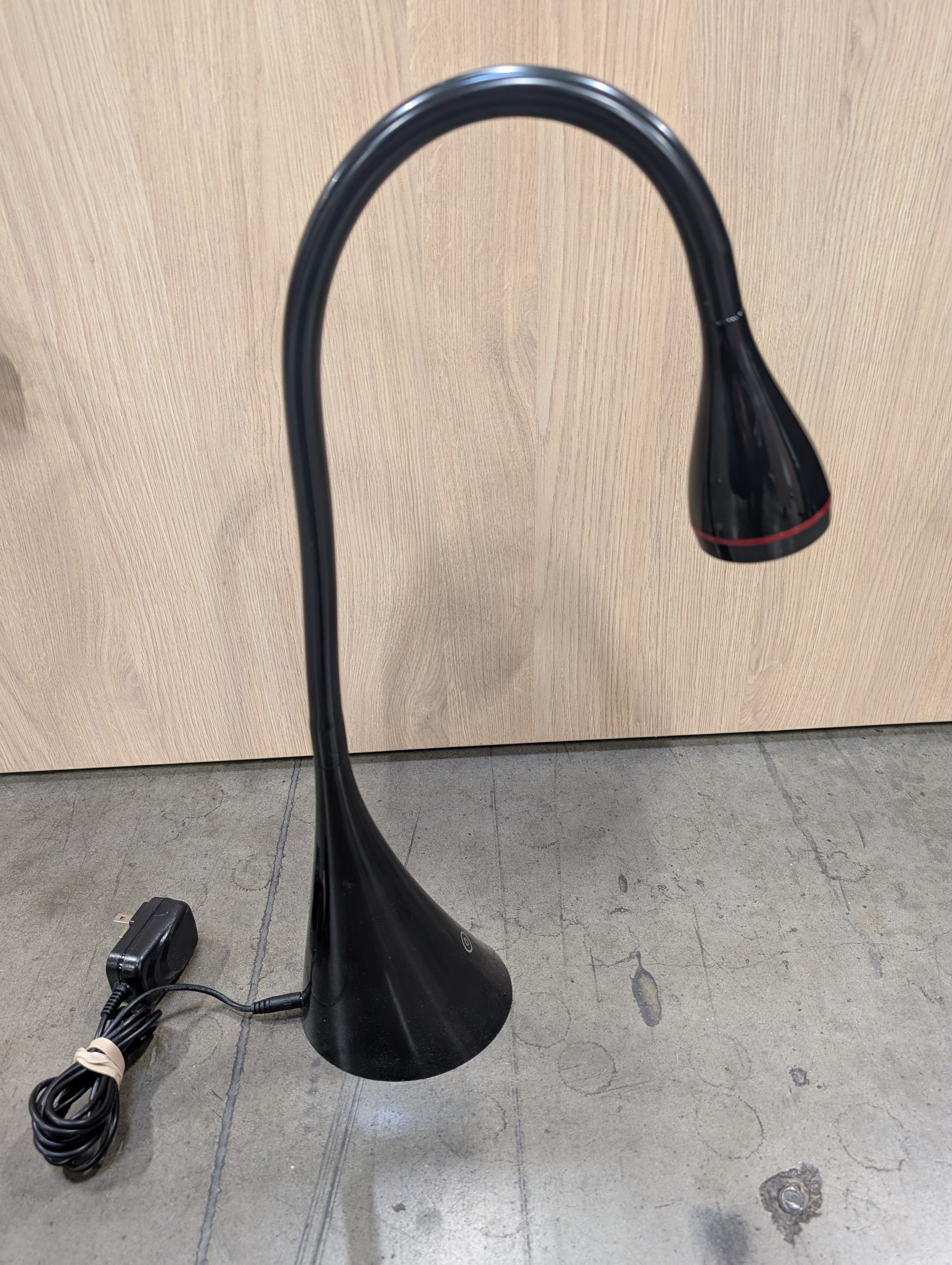 Modern Flexible Gooseneck  Desk Lamp